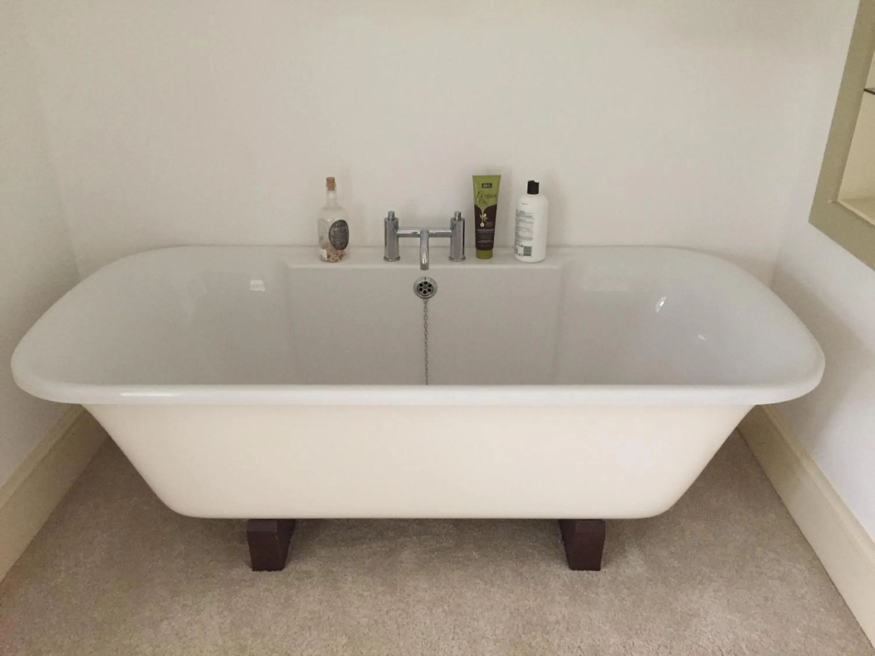 Bathroom in Brackfield House