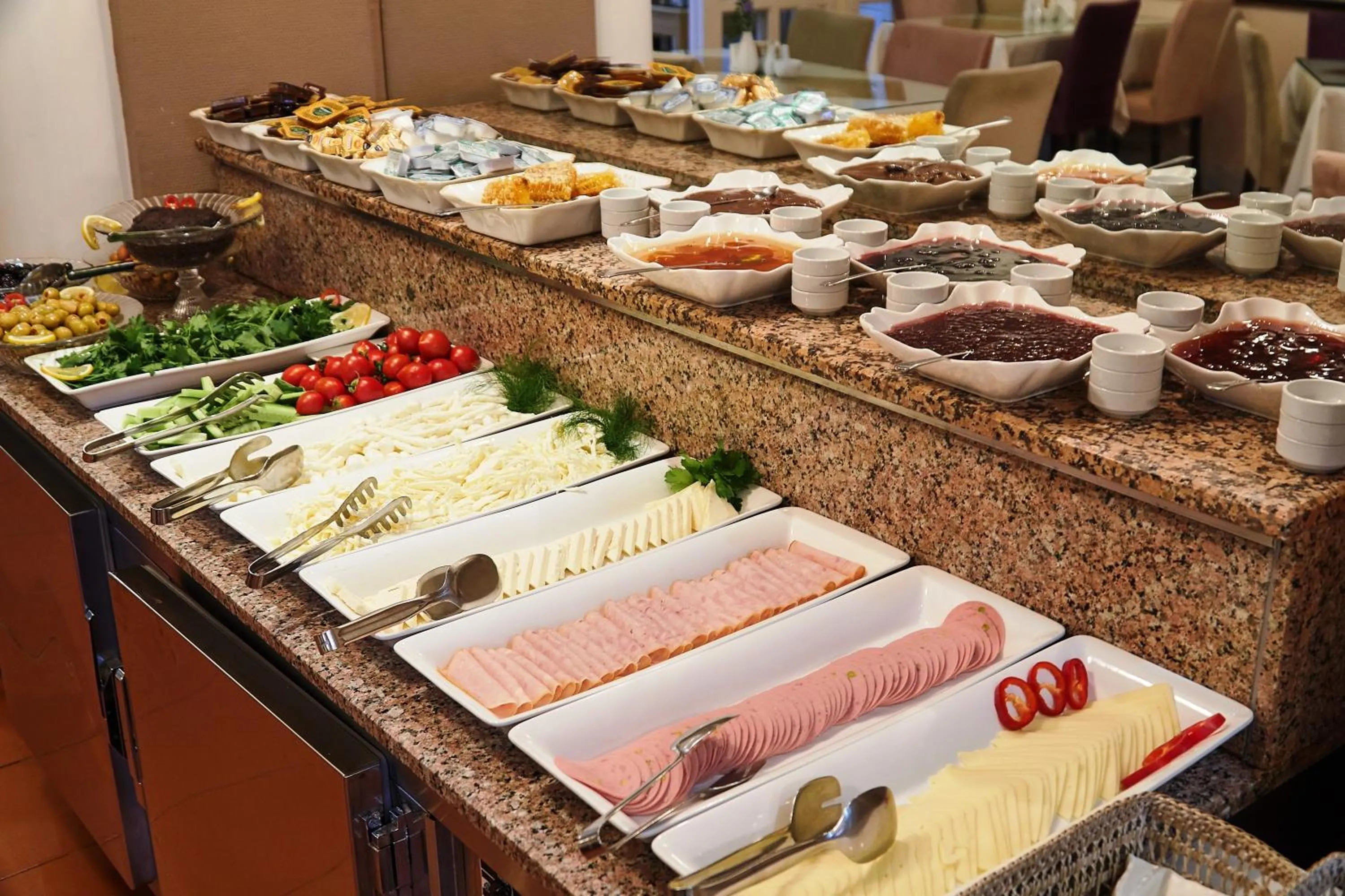 Buffet breakfast in Celal Sultan Hotel Special Class