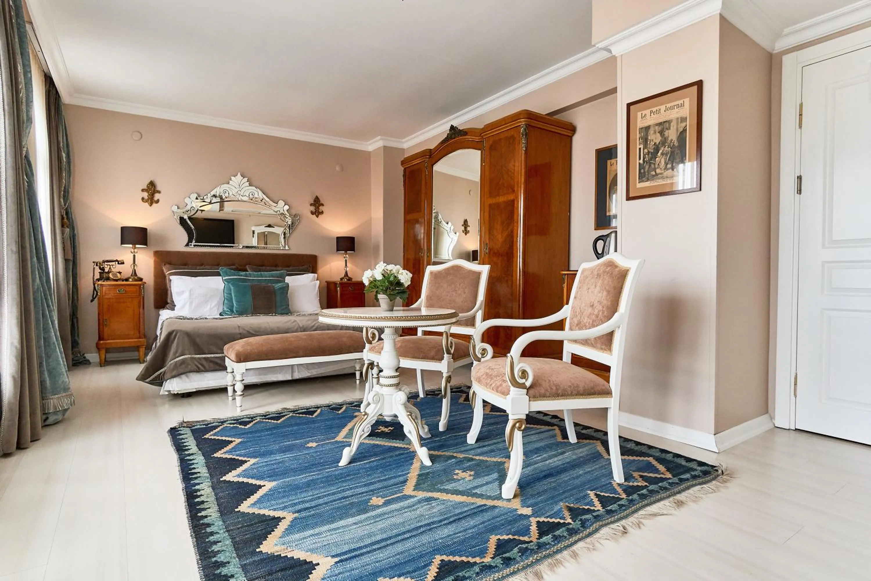 Bed in Celal Sultan Hotel Special Class