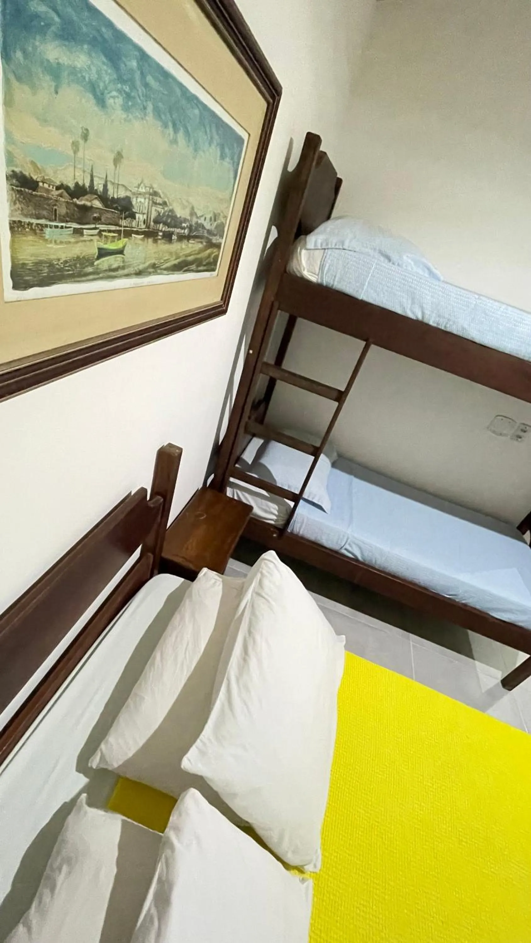 Photo of the whole room, Bed in Café e Prosa Centro Histórico