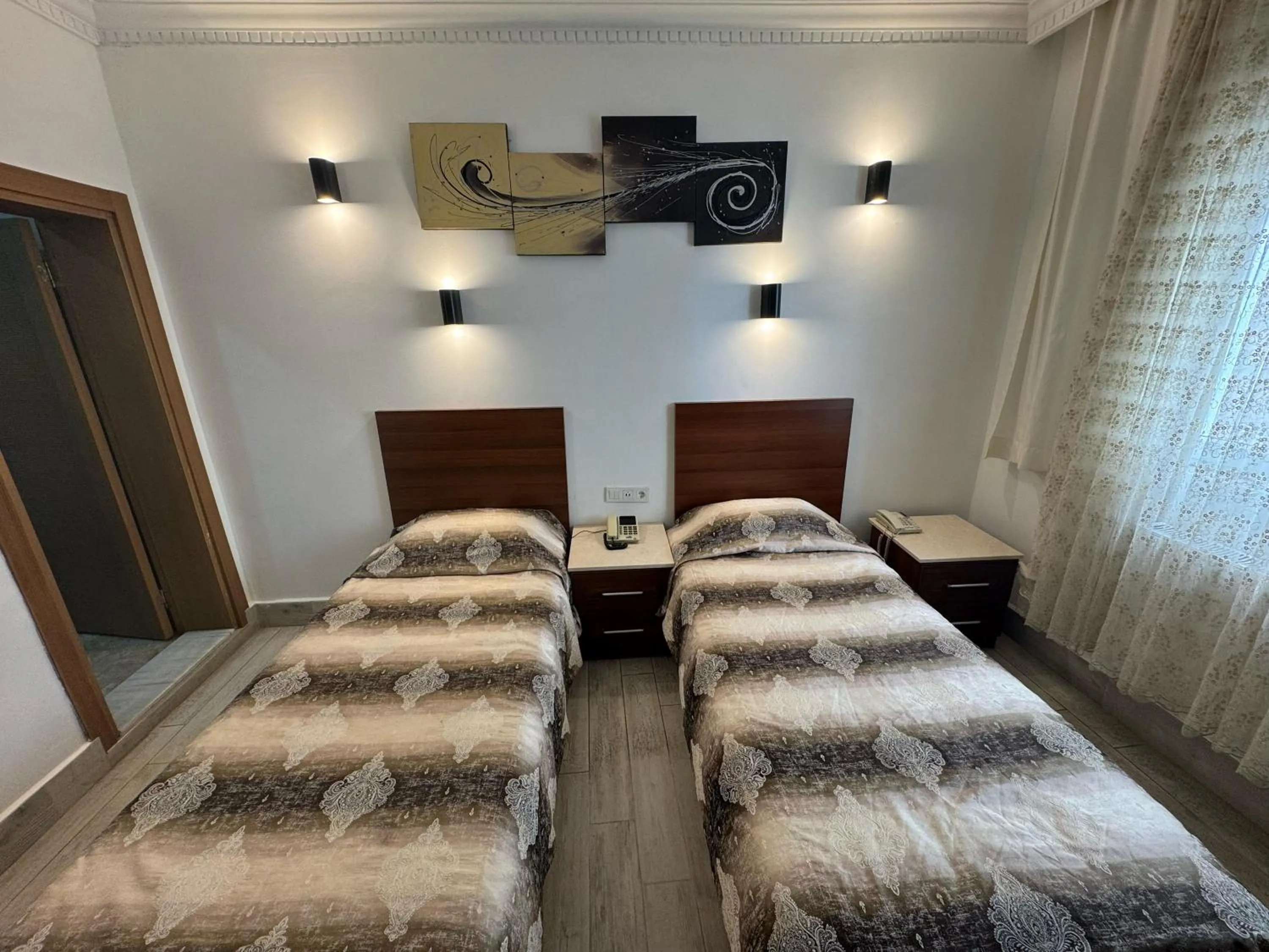 Bed in Hanedan Hotel