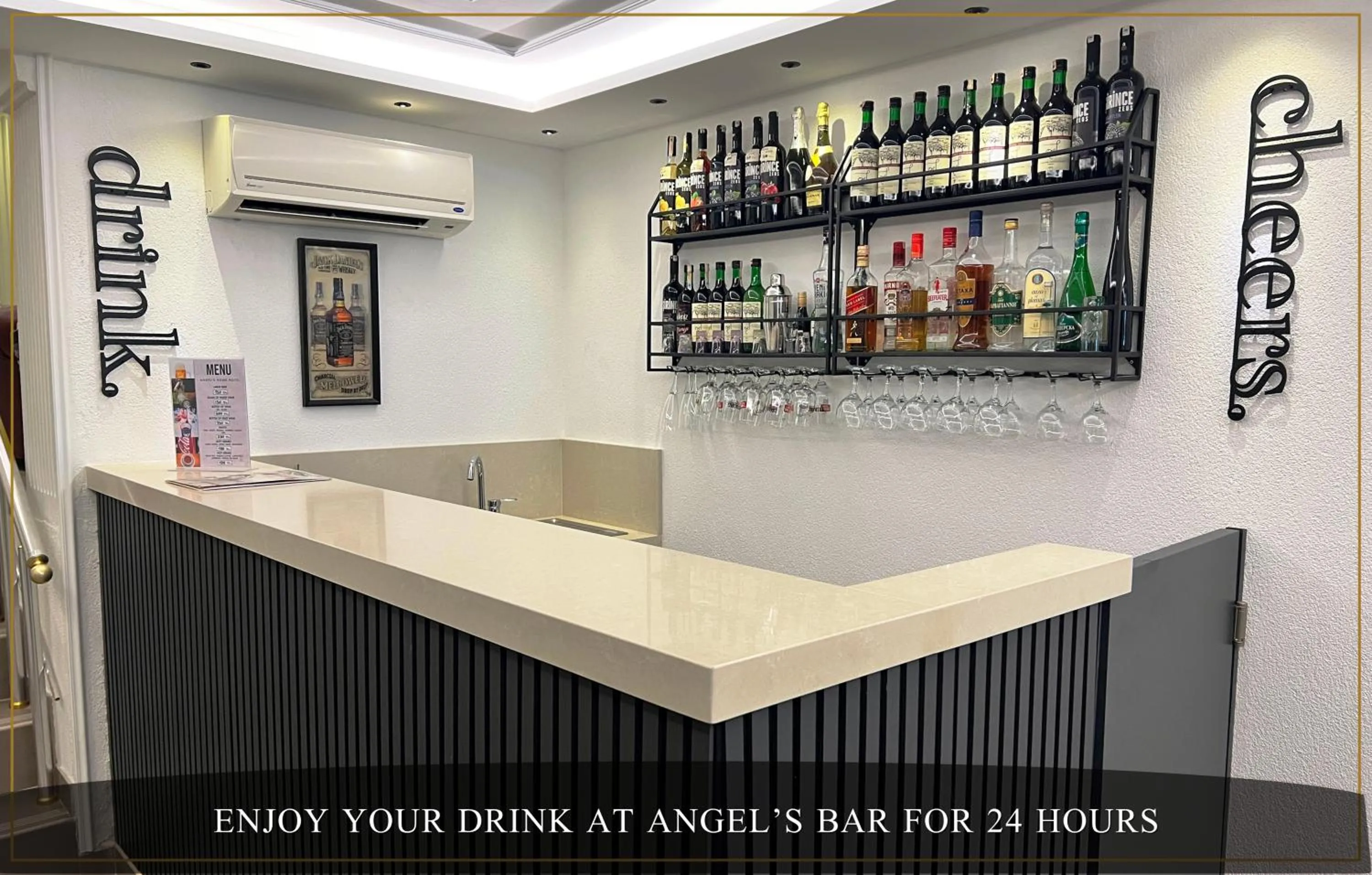 Lounge or bar in Angel's Home Hotel - Angel Group Hotels