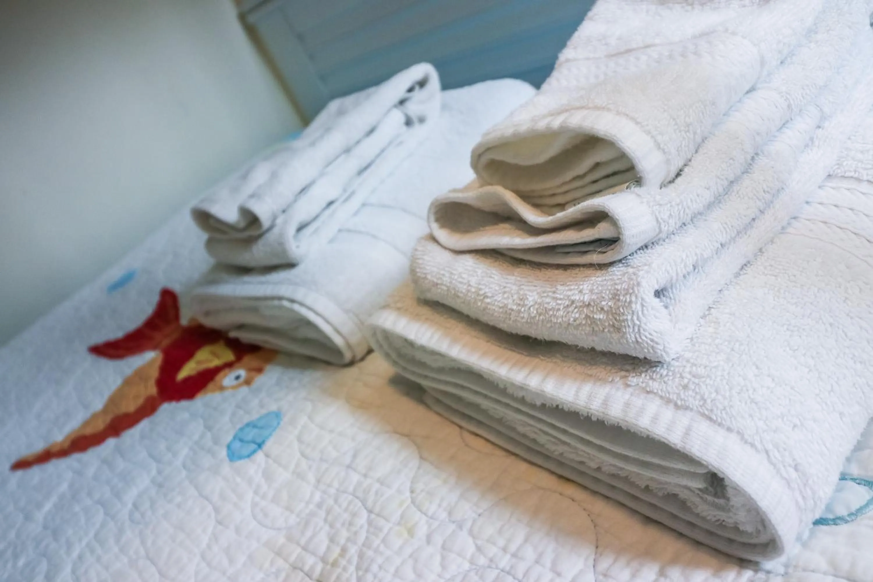 Bed in Beachfront Laid Back and Luxurious Diamond Beach Condo - Amazing Pools Amenities