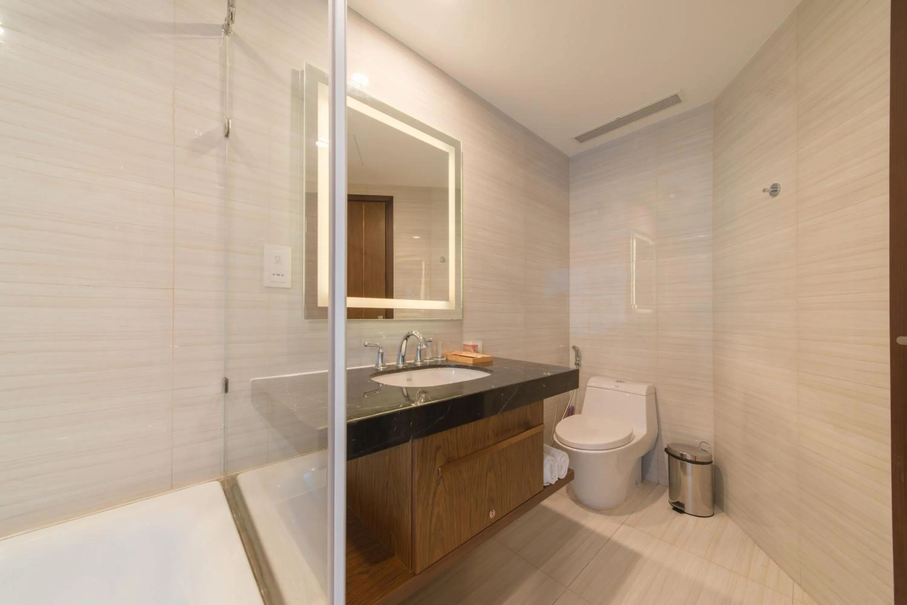 Bathroom in SeaHaven Panorama Nha Trang Superview Apartments