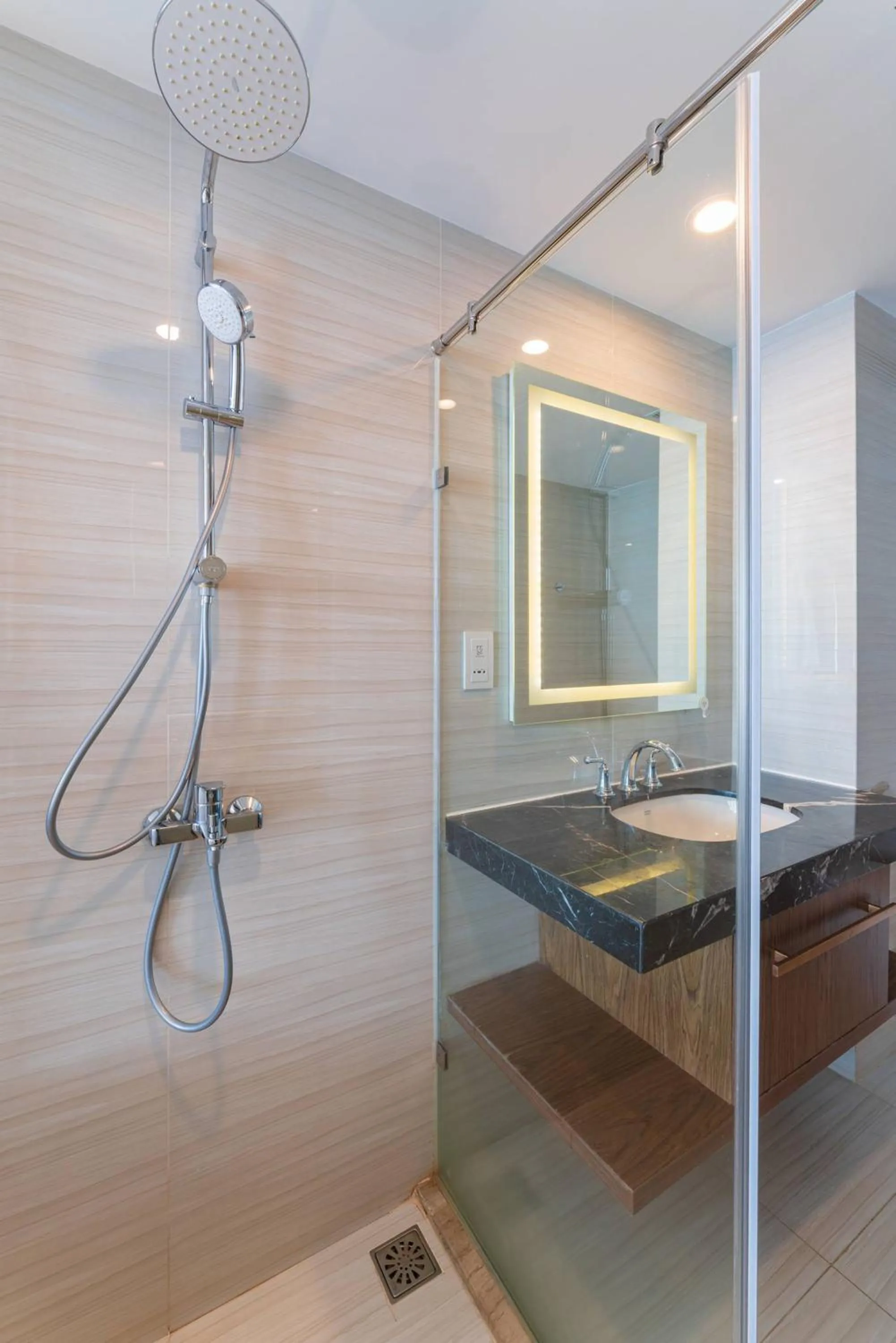 Bathroom in SeaHaven Panorama Nha Trang Superview Apartments