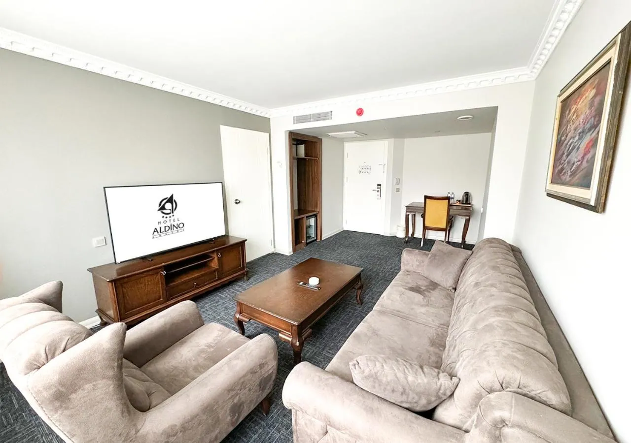 room service in Aldino Hotel & Spa