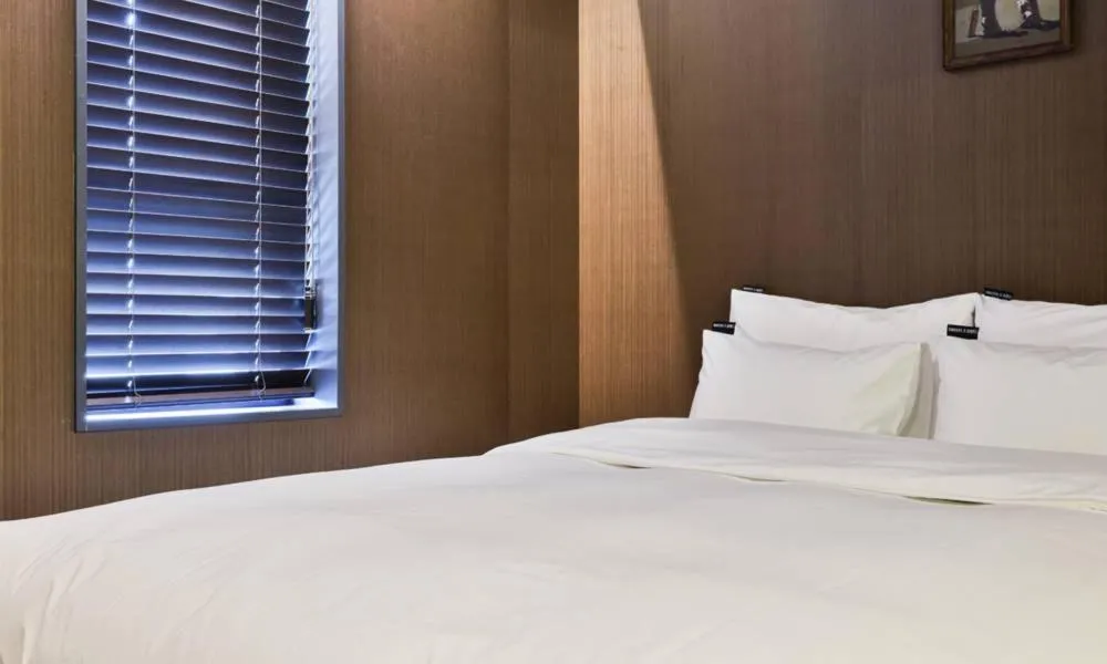 Jongro Makers X pretty Hotel