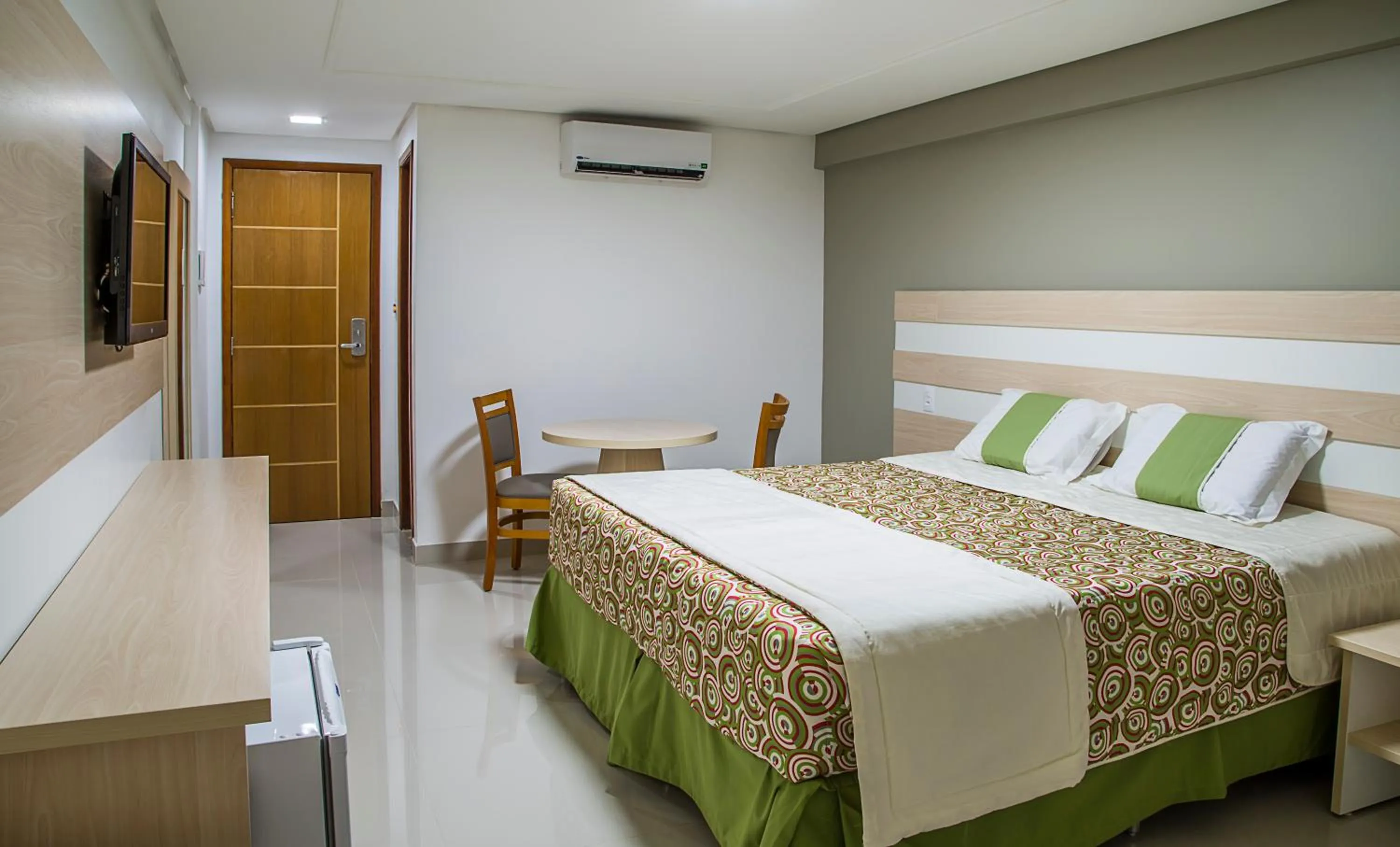 Bedroom, Bed in Laguna Praia Hotel