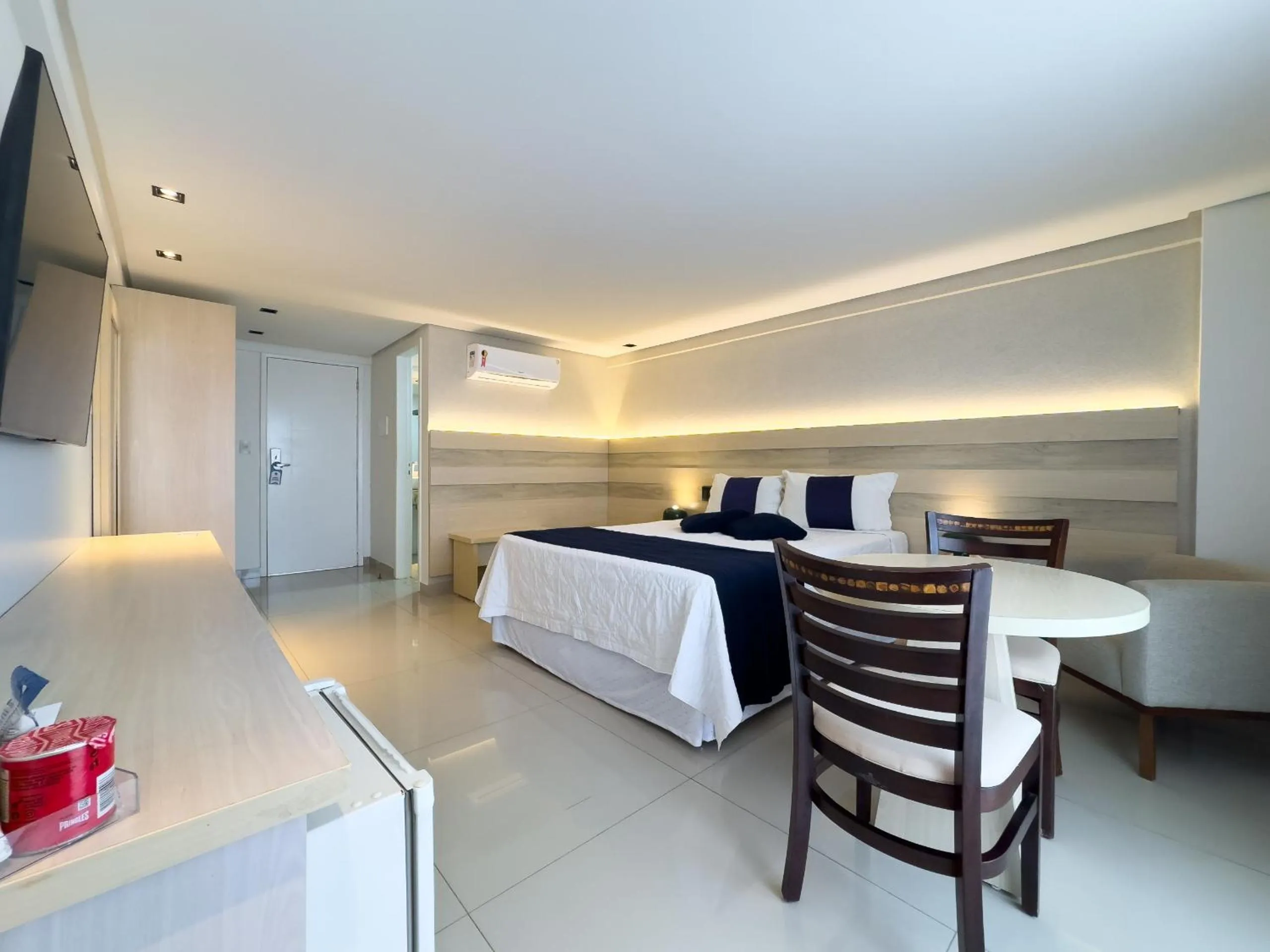 Photo of the whole room in Laguna Praia Hotel