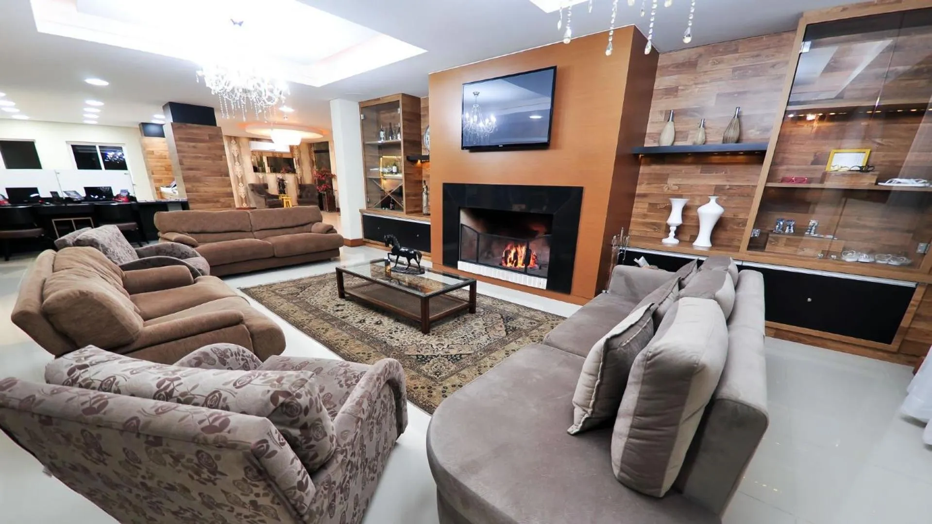 Lobby or reception in Sky Ville Hotel Gramado