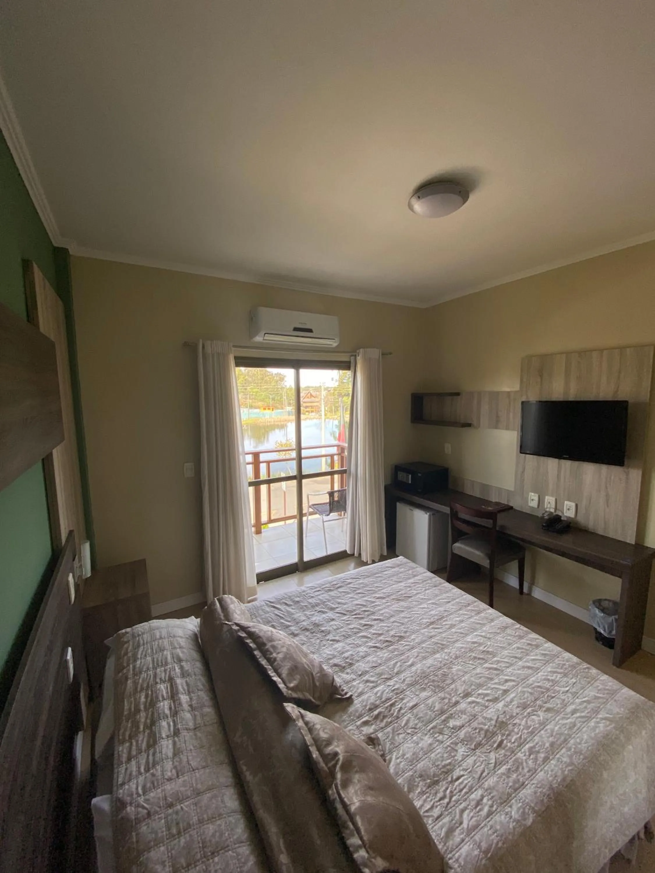 Bedroom, Bed in Sky Ville Hotel Gramado