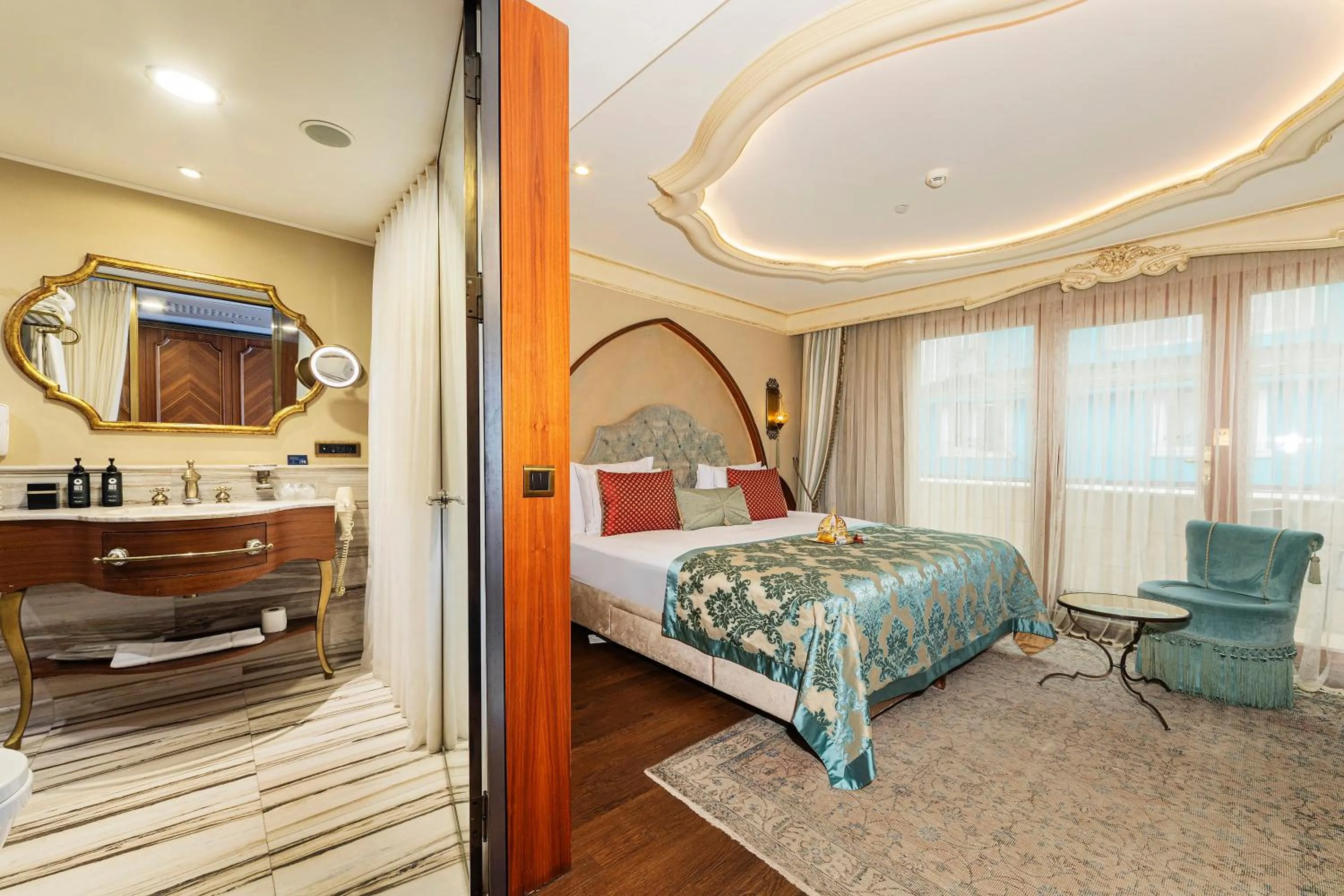 Bed in Romance Istanbul Hotel Boutique Class