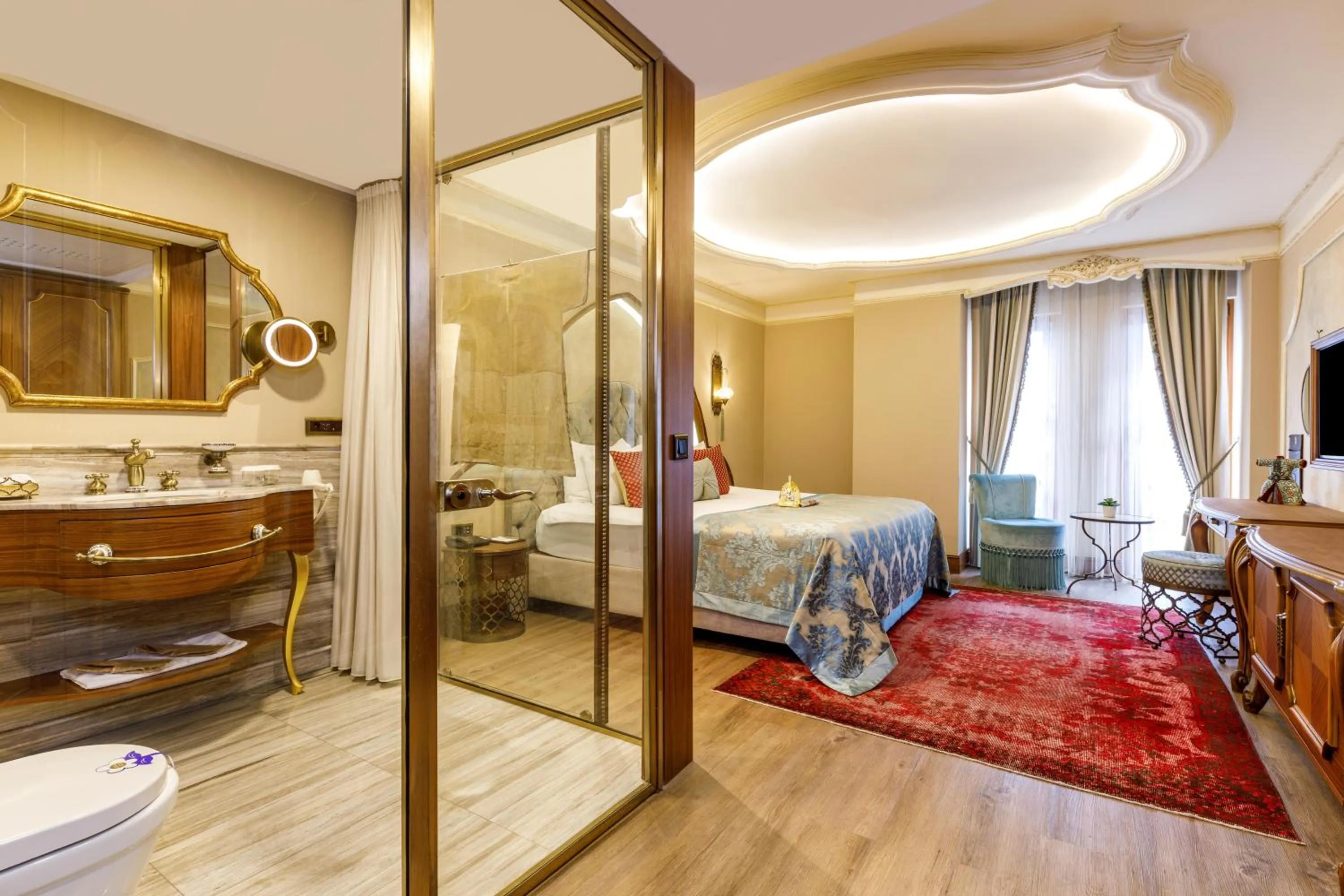 Bathroom, Bed in Romance Istanbul Hotel Boutique Class