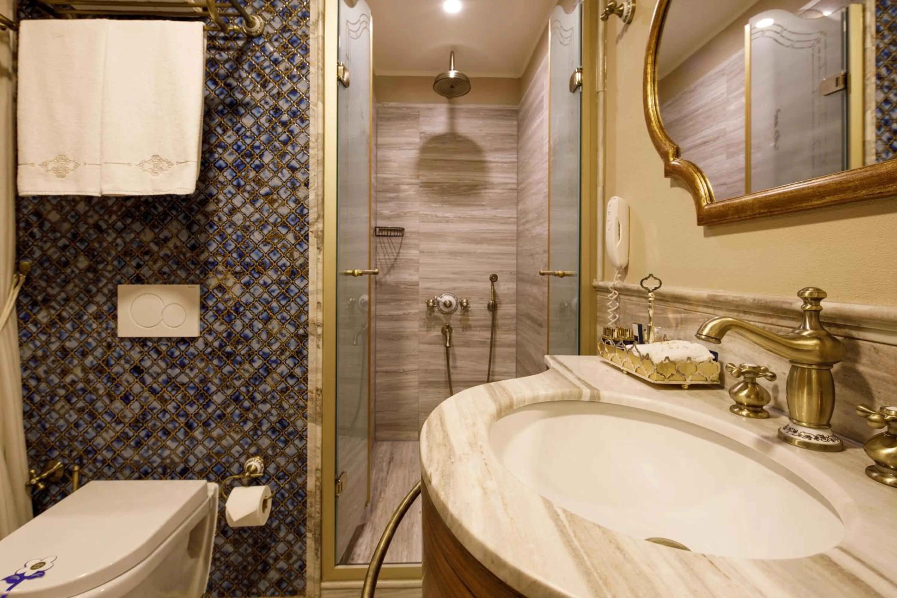 Bathroom in Romance Istanbul Hotel Boutique Class