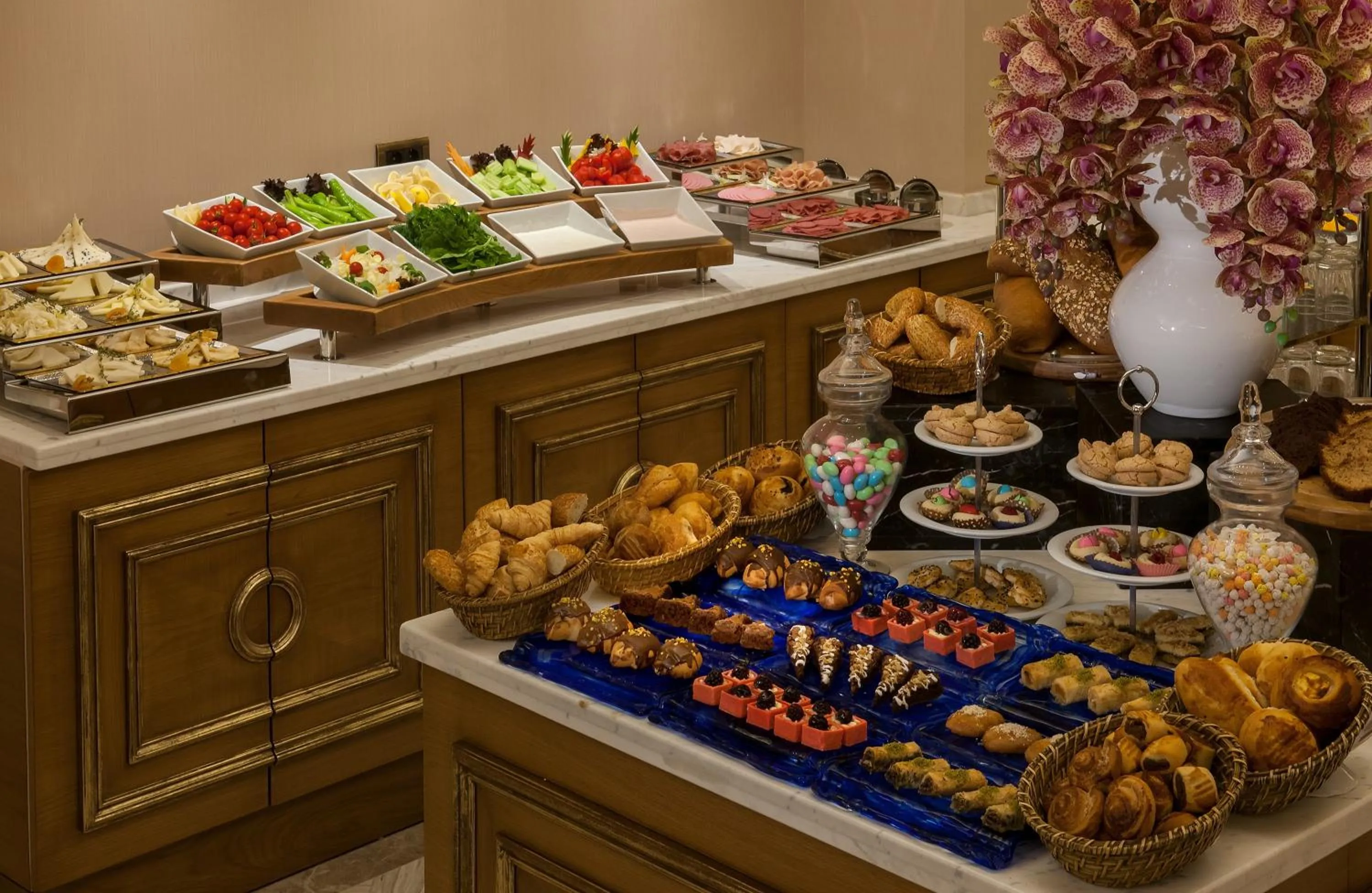 Buffet breakfast in Romance Istanbul Hotel Boutique Class