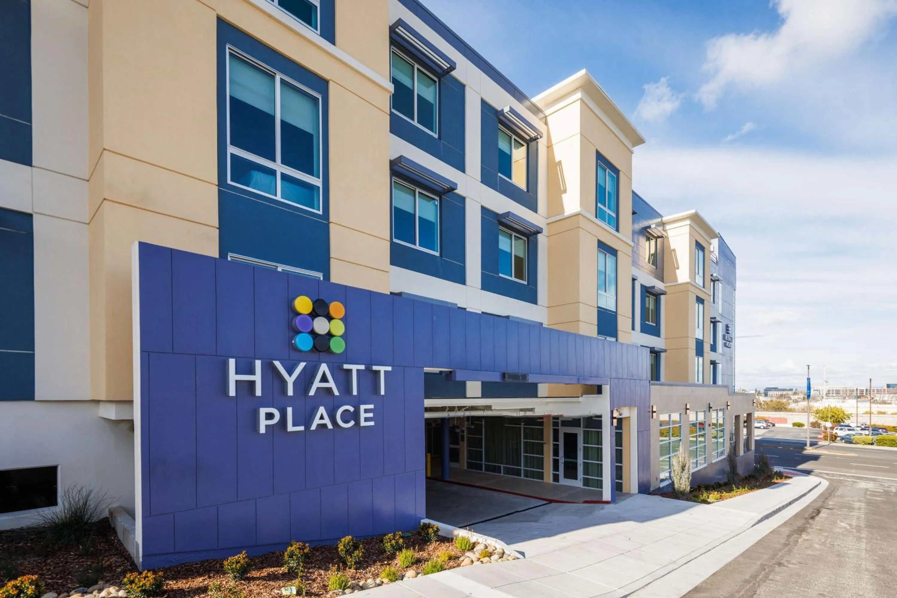 Property building in Hyatt Place San Carlos