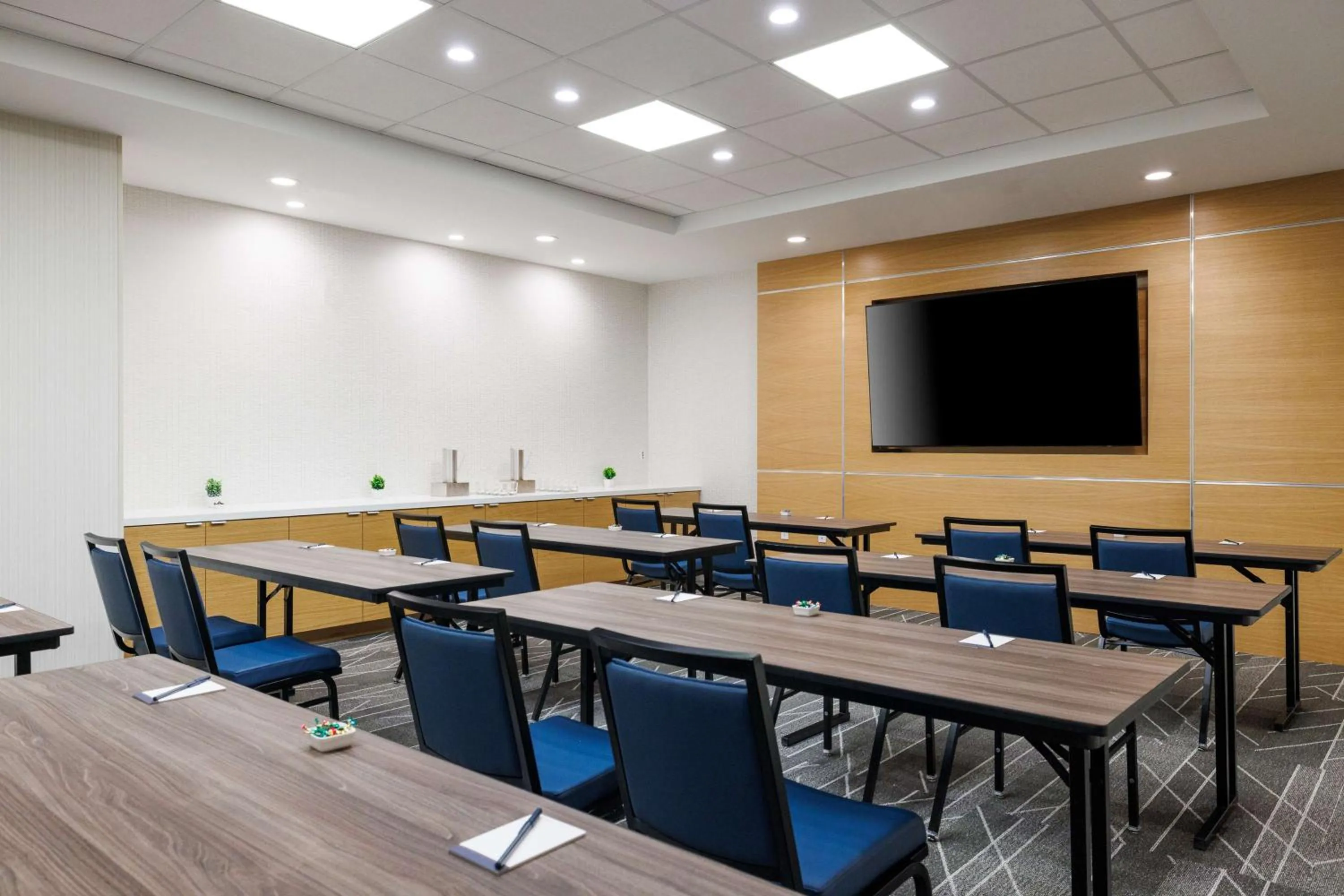 Meeting/conference room in Hyatt Place San Carlos