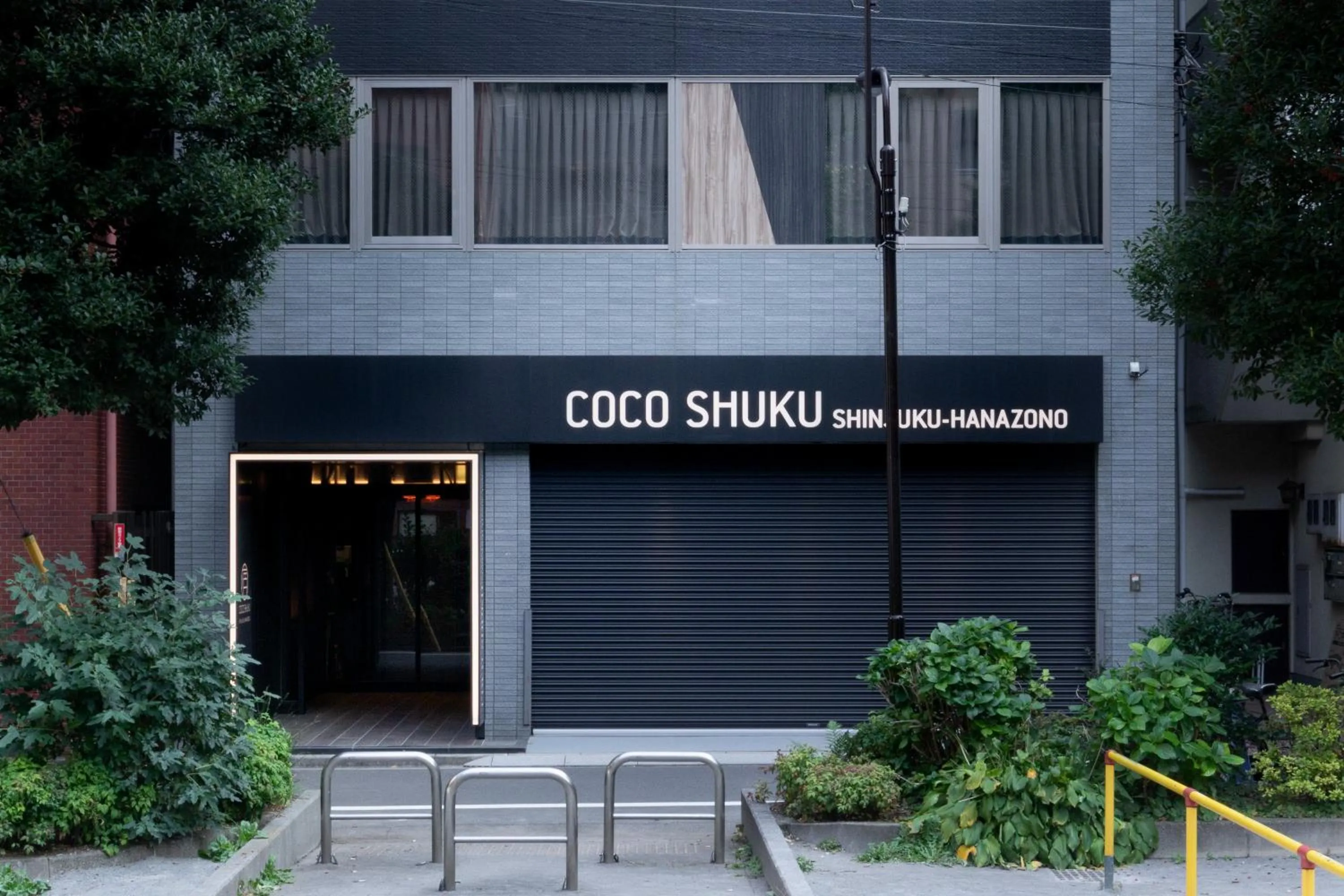 Facade/entrance in COCOSHUKU Shinjuku-Hanazono