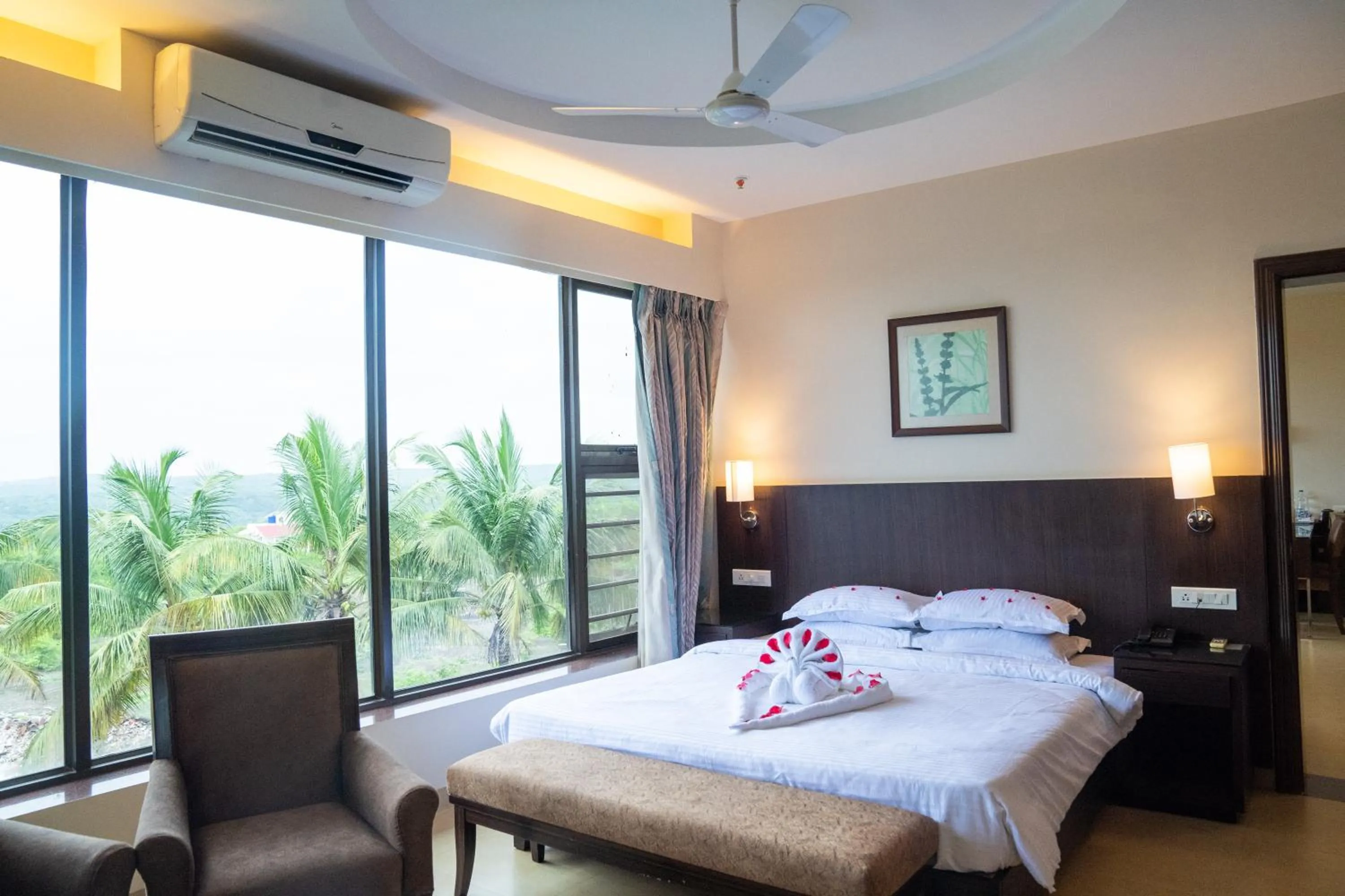 Photo of the whole room, Bed in Greenleaf The Resort & Spa, Ganpatipule