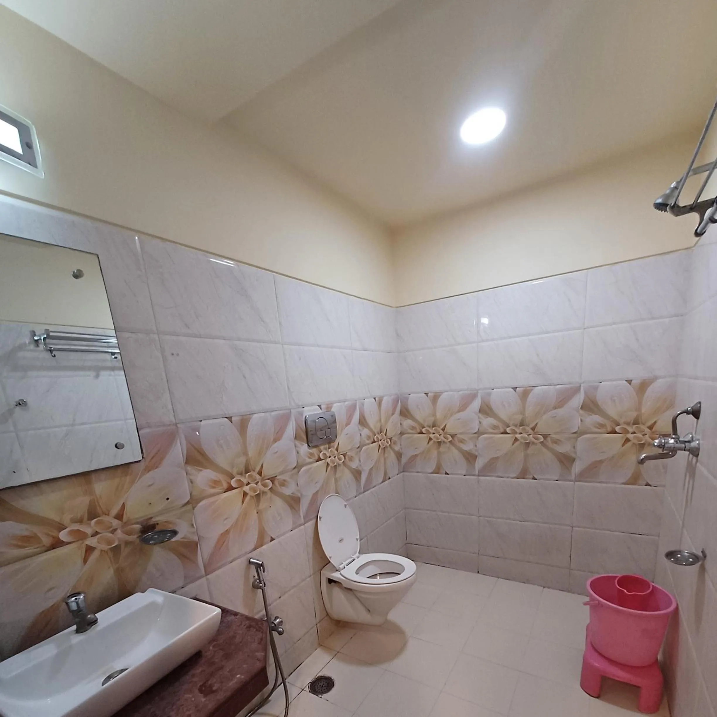 Toilet, Bathroom in Hotel Mahadev Villa
