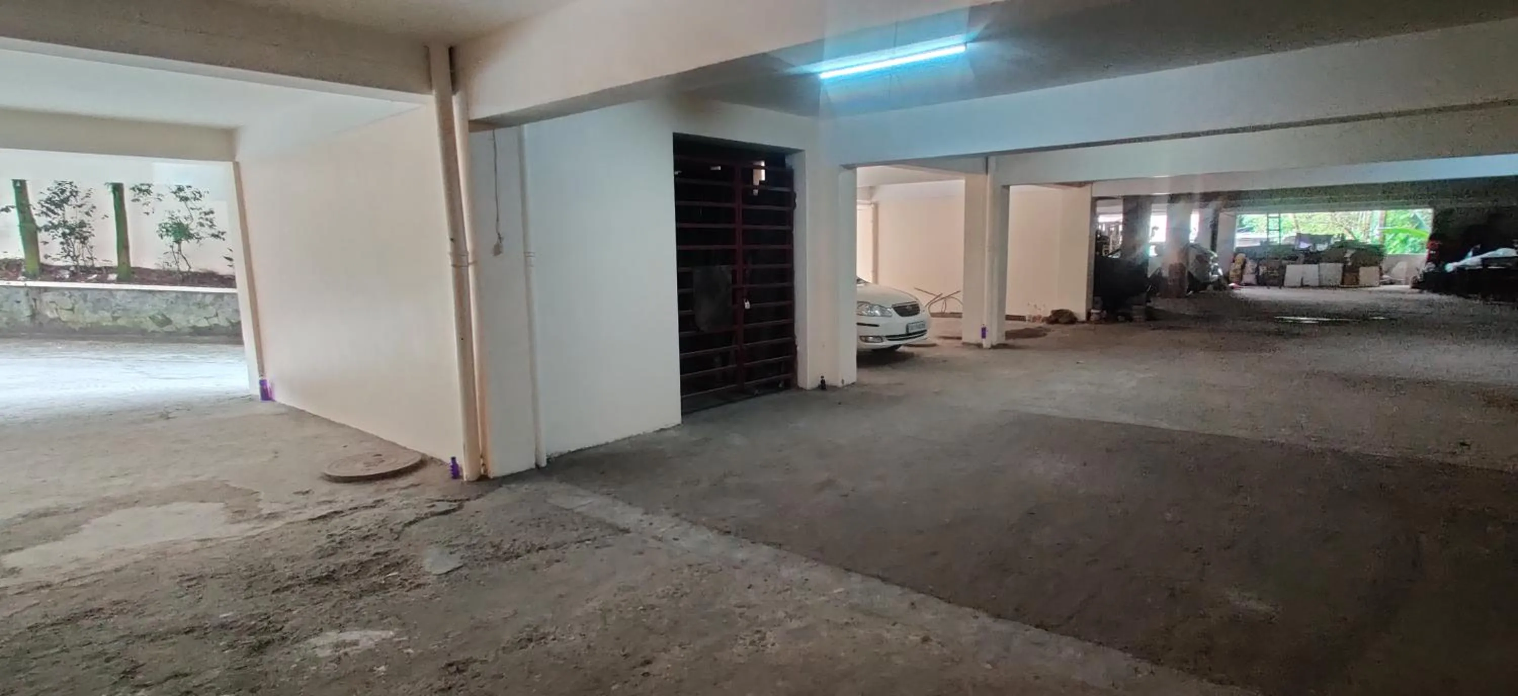 Parking in HOTEL RENDEZVOUS