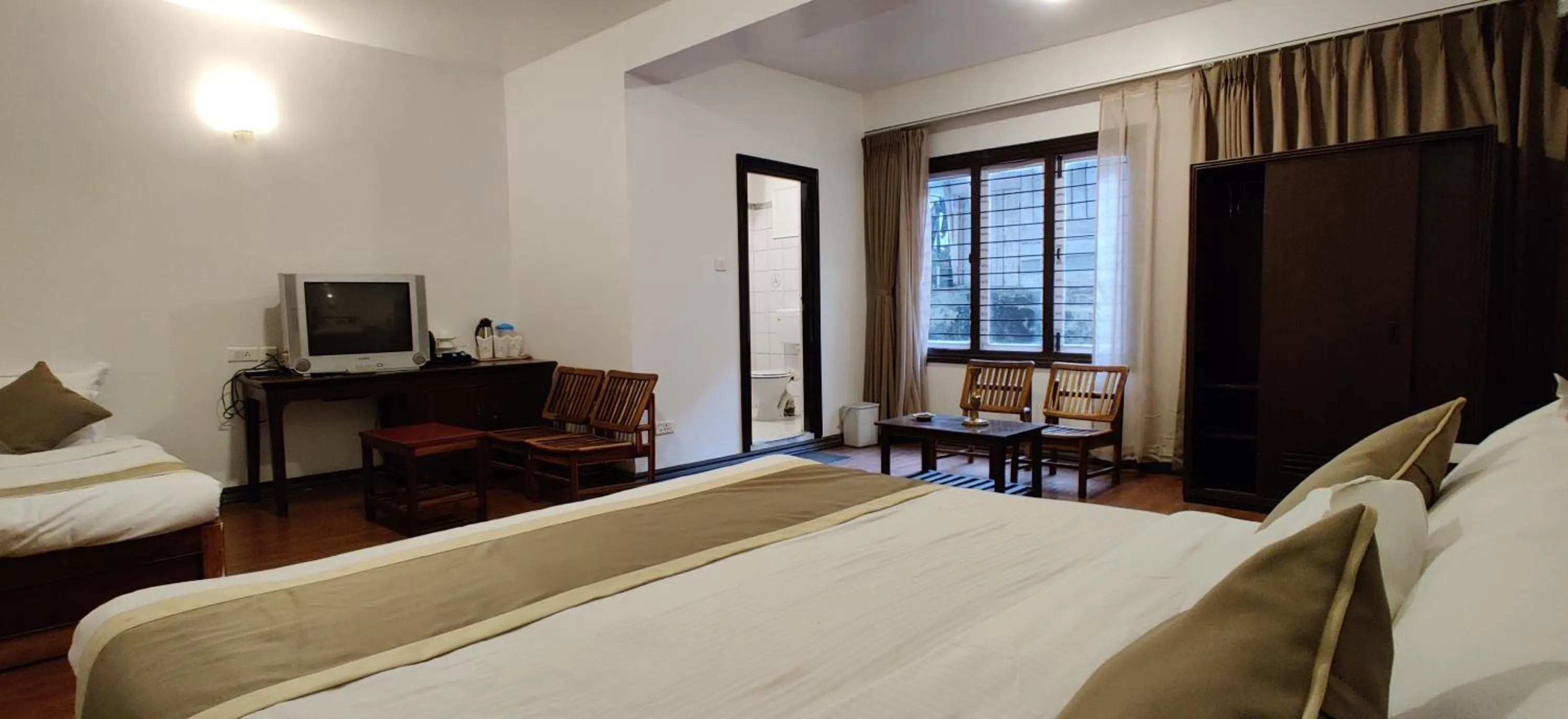 Photo of the whole room, Bed in HOTEL RENDEZVOUS