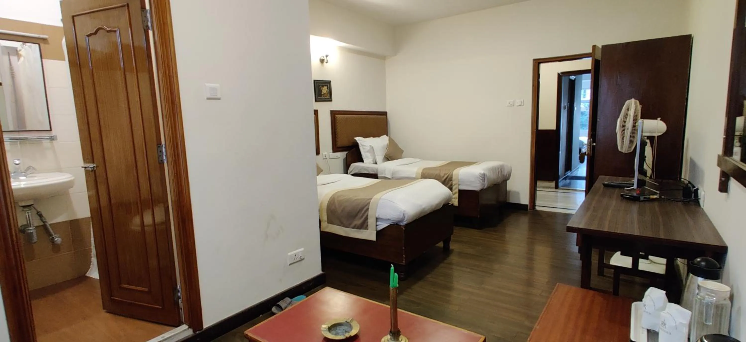 Photo of the whole room, Bed in HOTEL RENDEZVOUS