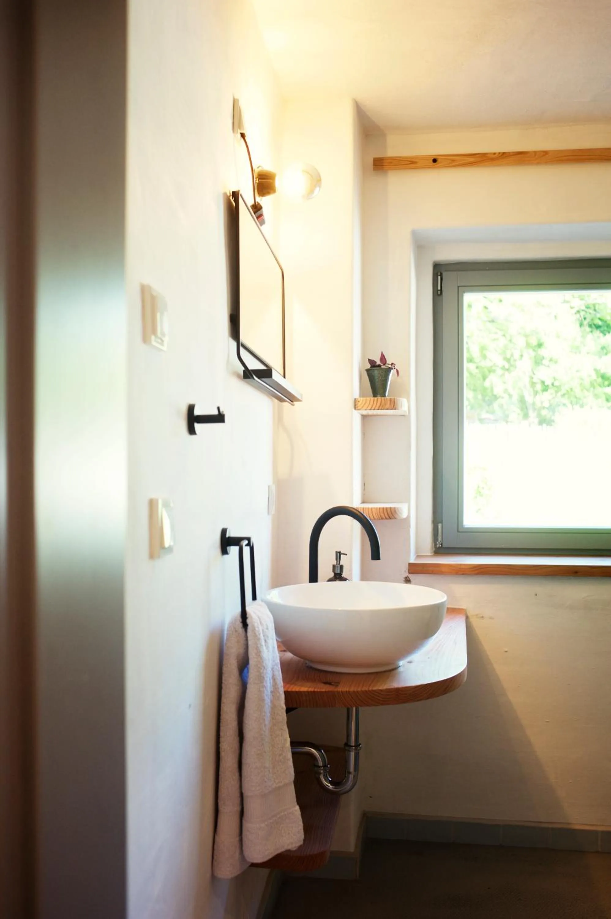 Bathroom in Gasthaus Canow