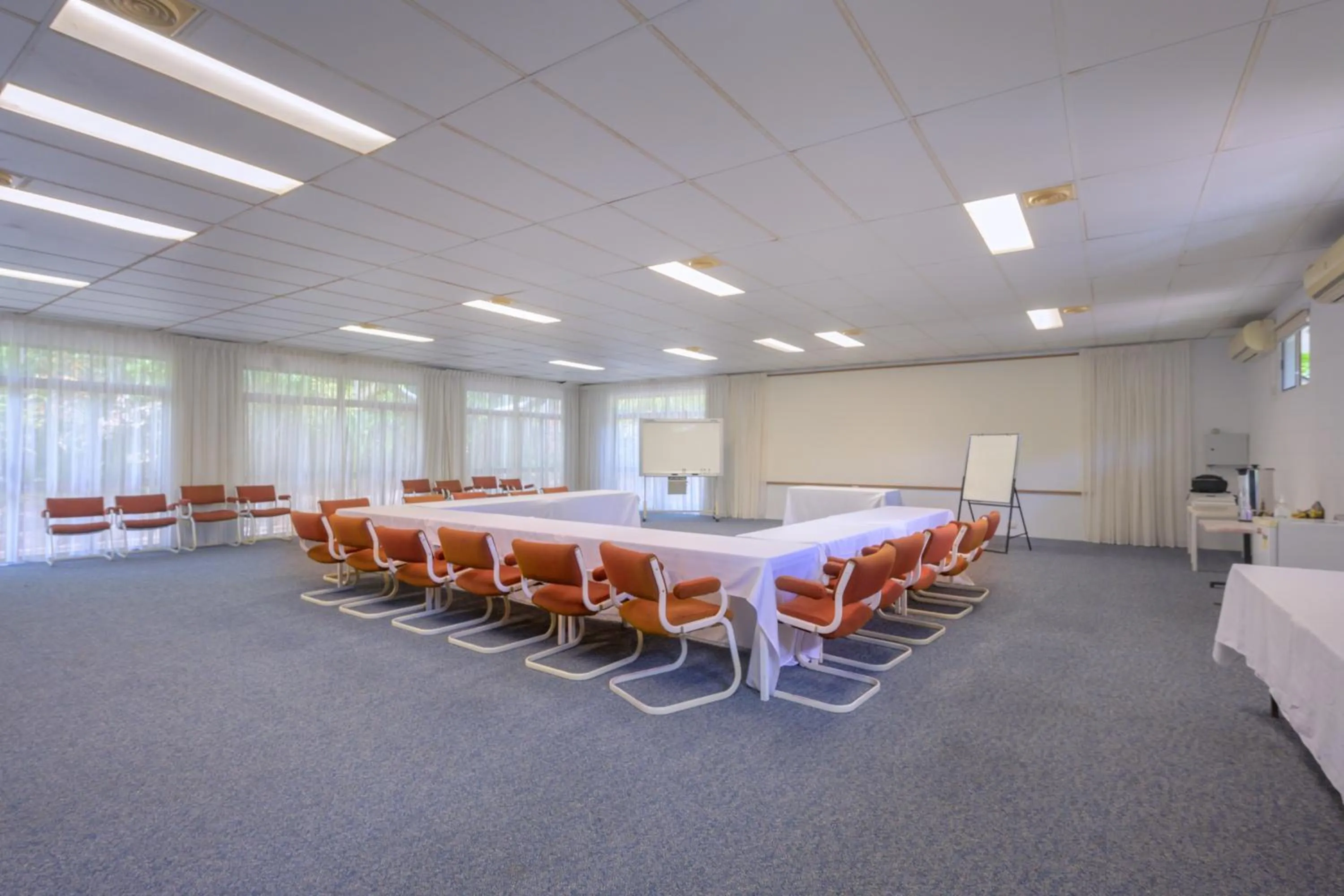 Property building in Amaroo On Mandalay, Magnetic Island