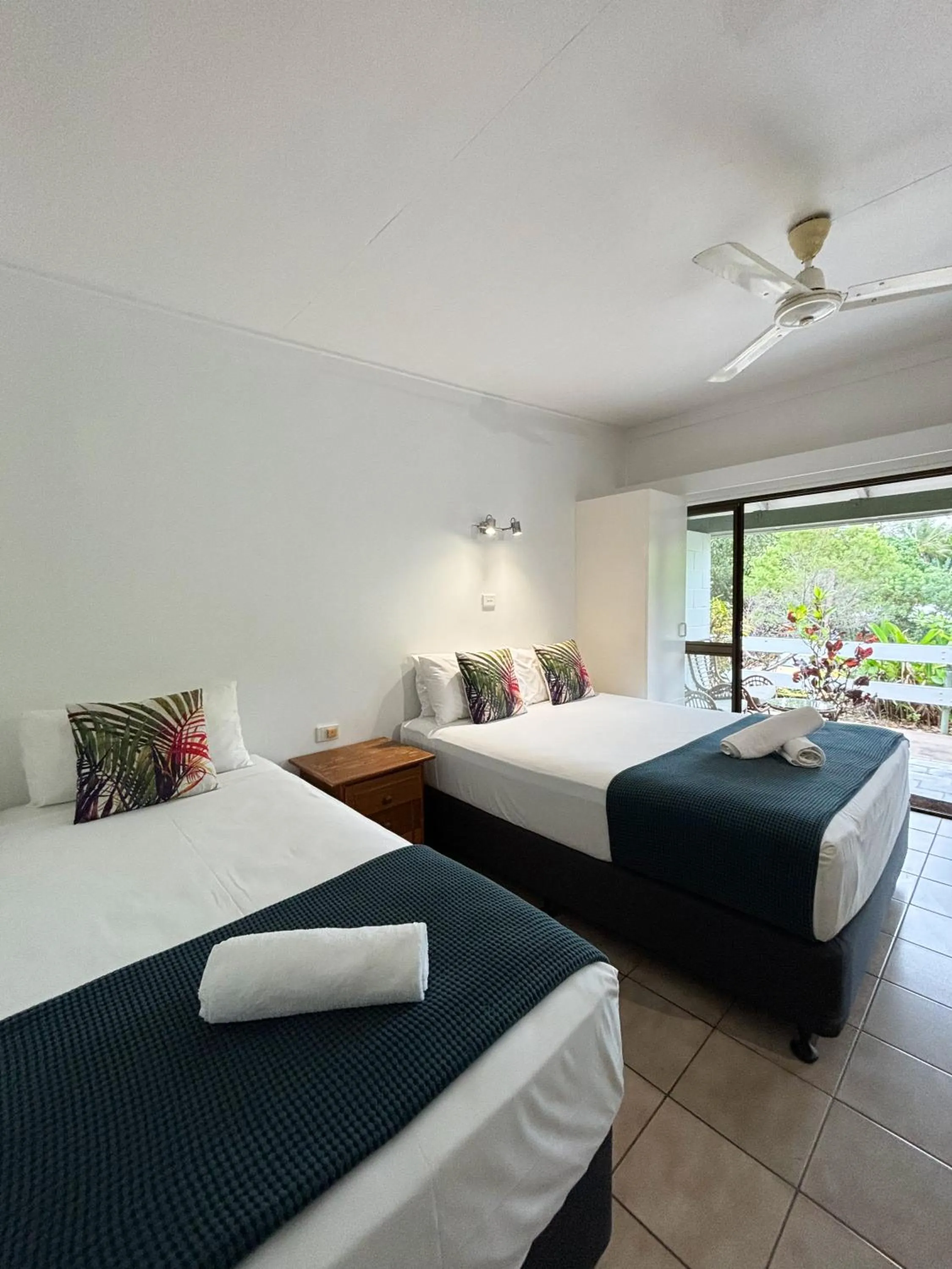 Bed in Amaroo On Mandalay, Magnetic Island
