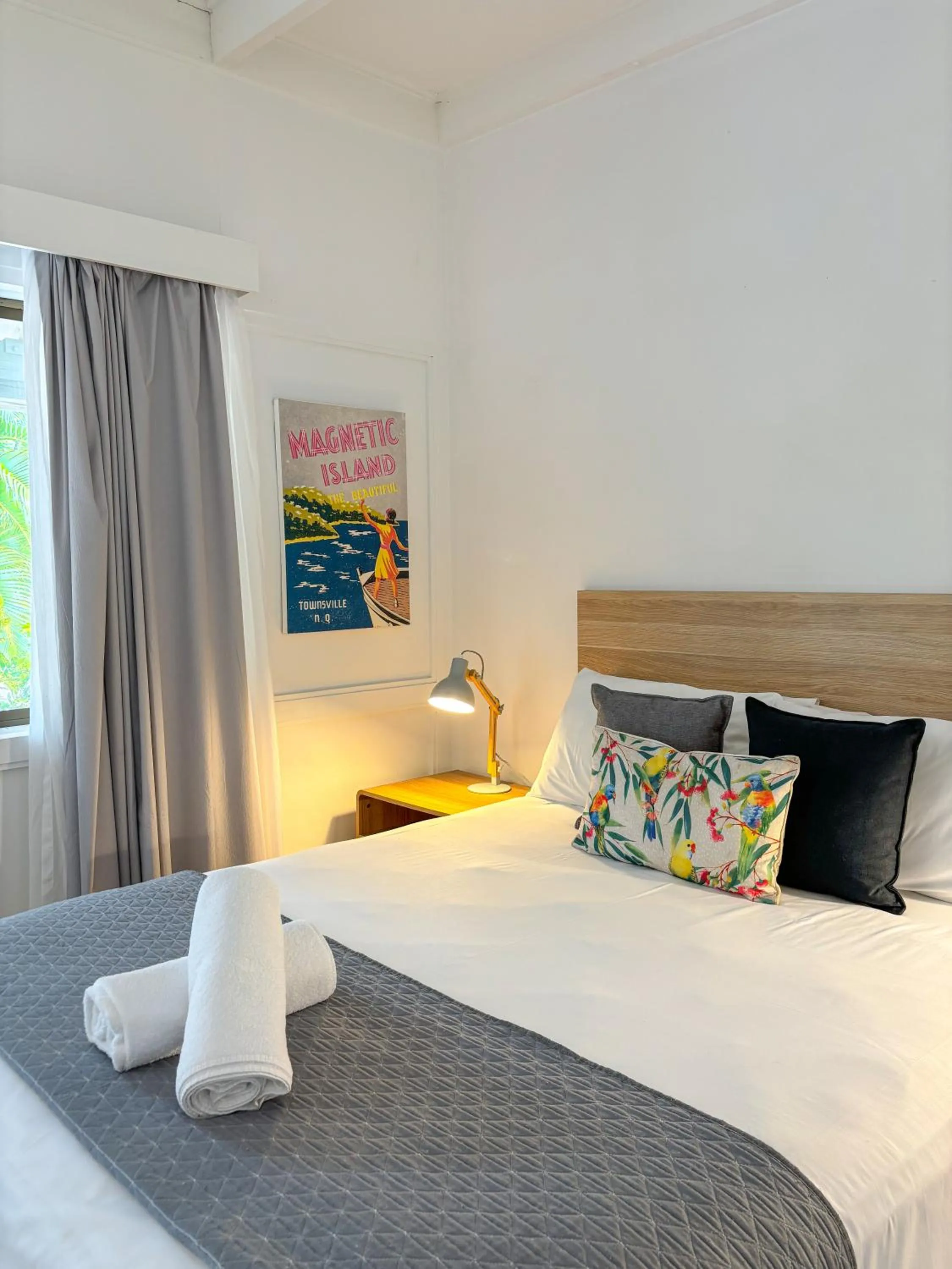 Bed in Amaroo On Mandalay, Magnetic Island