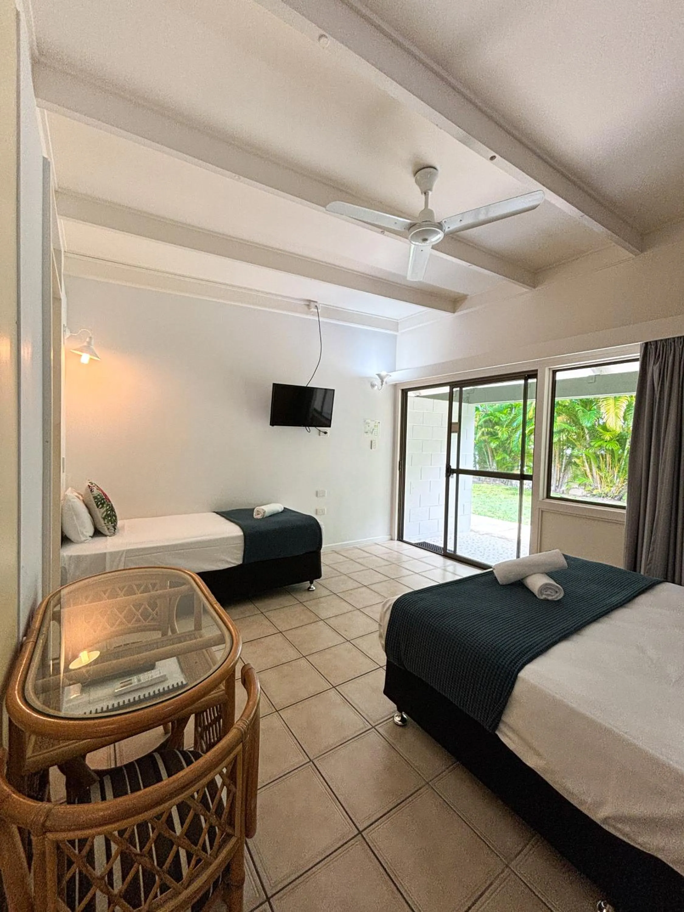 Bed in Amaroo On Mandalay, Magnetic Island