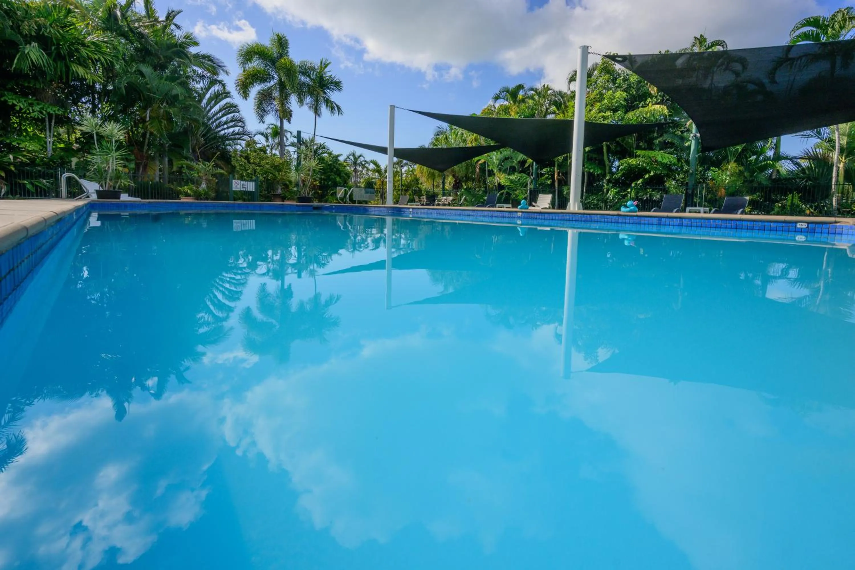 Day in Amaroo On Mandalay, Magnetic Island