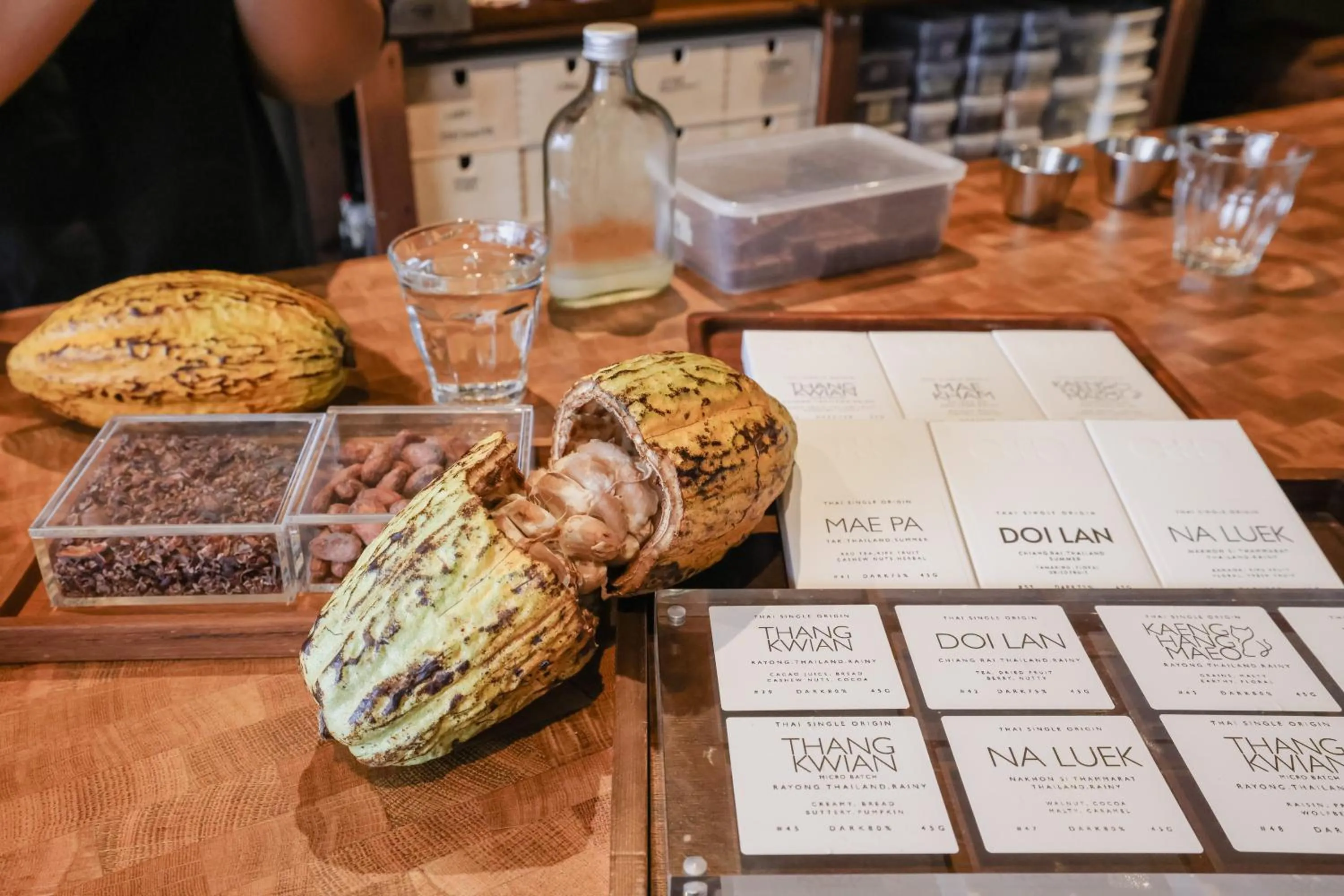 Coffee/tea facilities in Seekers Finders Rama IV Hotel SureStay Collection by BW