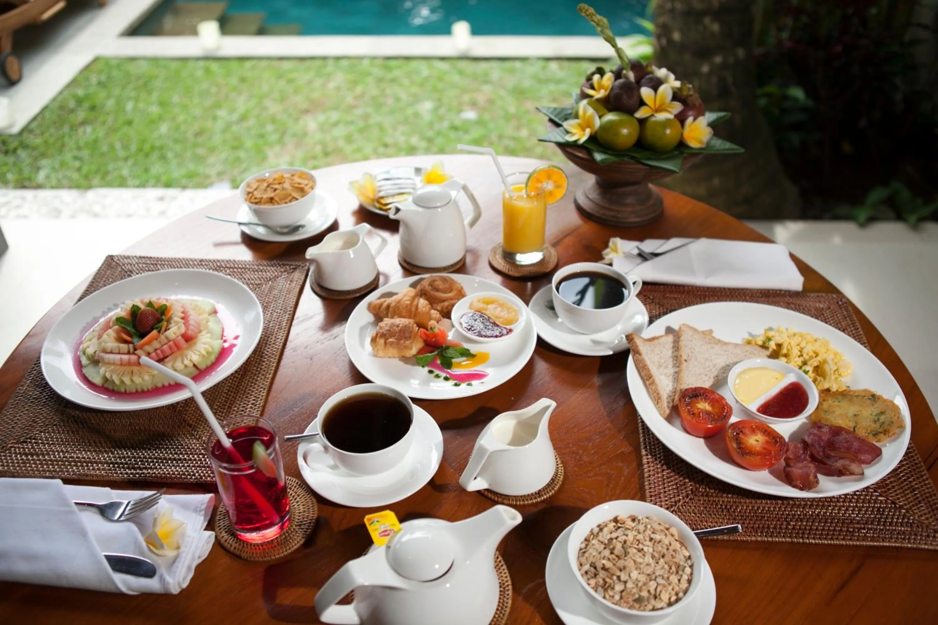 Breakfast in Santun Luxury Private Villas