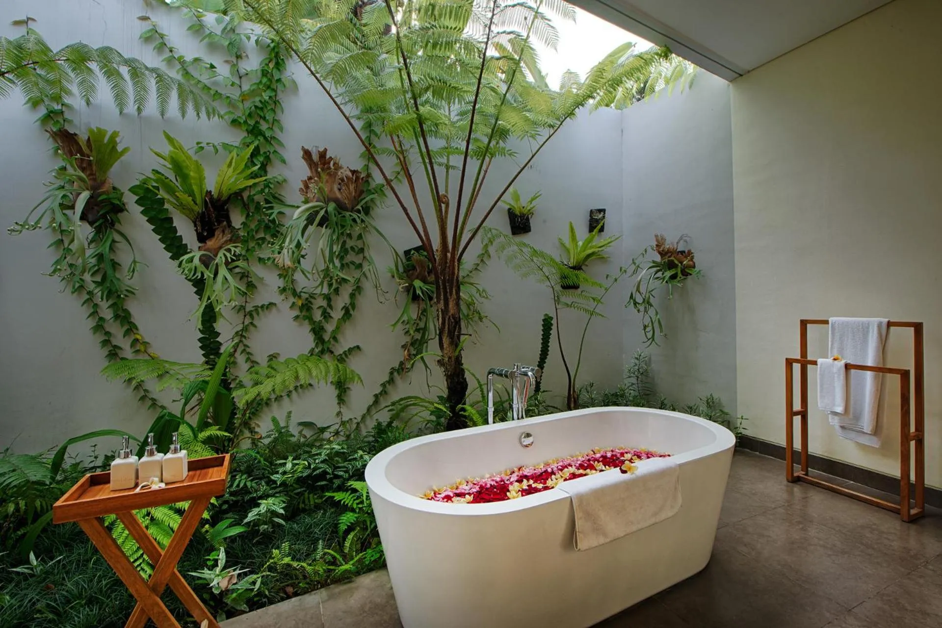 Bathroom in Santun Luxury Private Villas