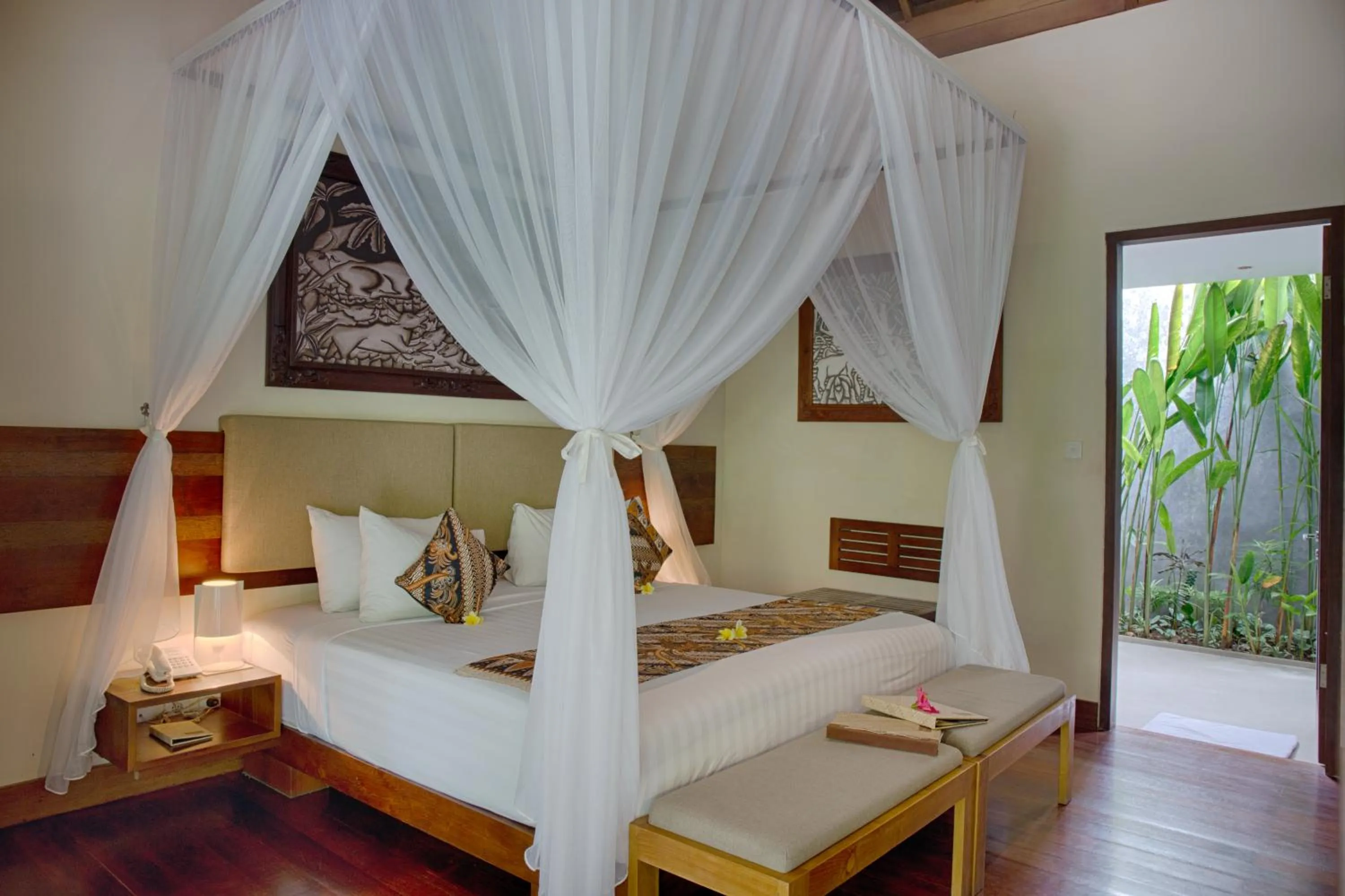 Bedroom, Bed in Santun Luxury Private Villas