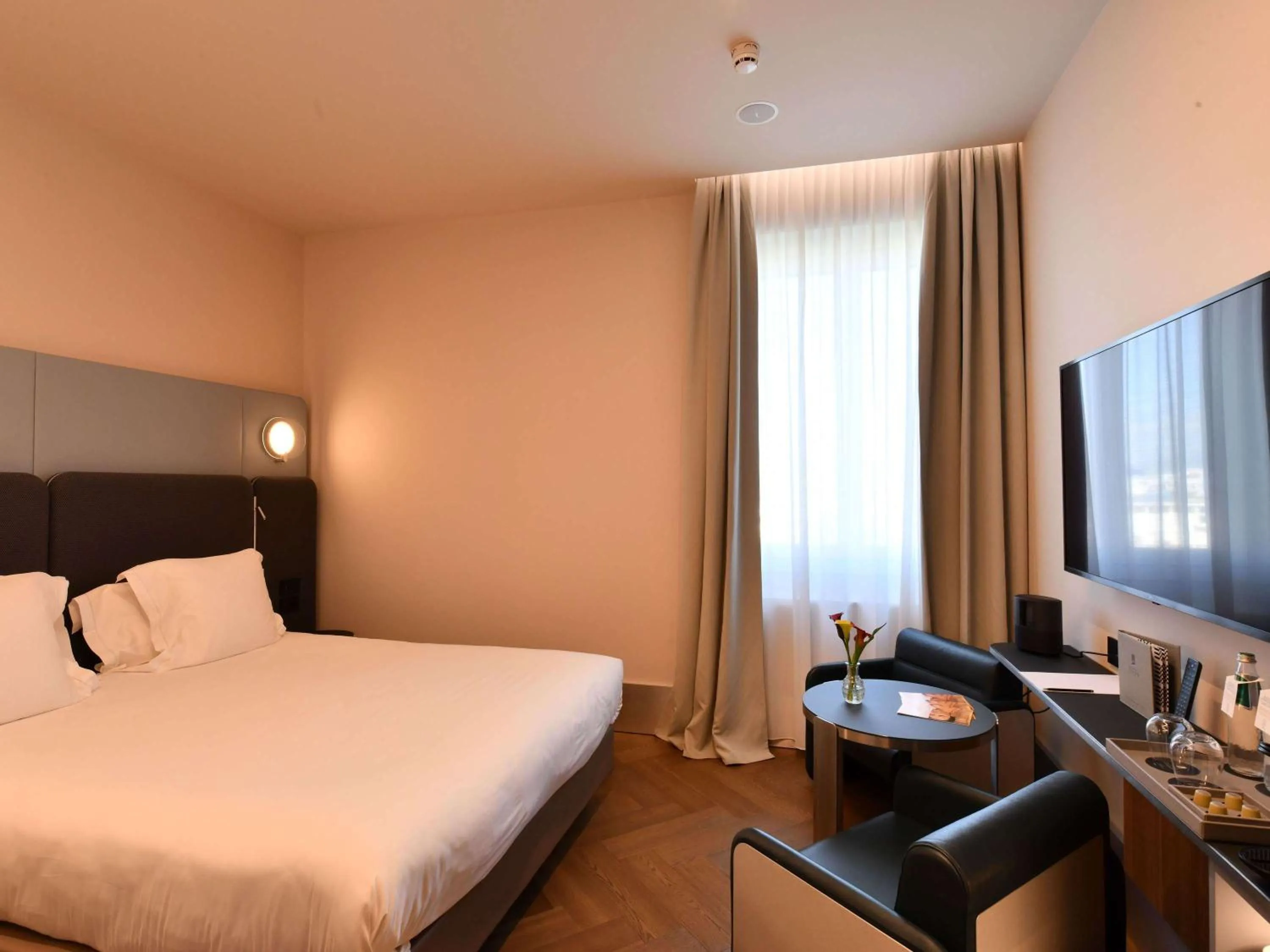 Superior Room with Bay View in Palazzo Tirso MGallery Cagliari