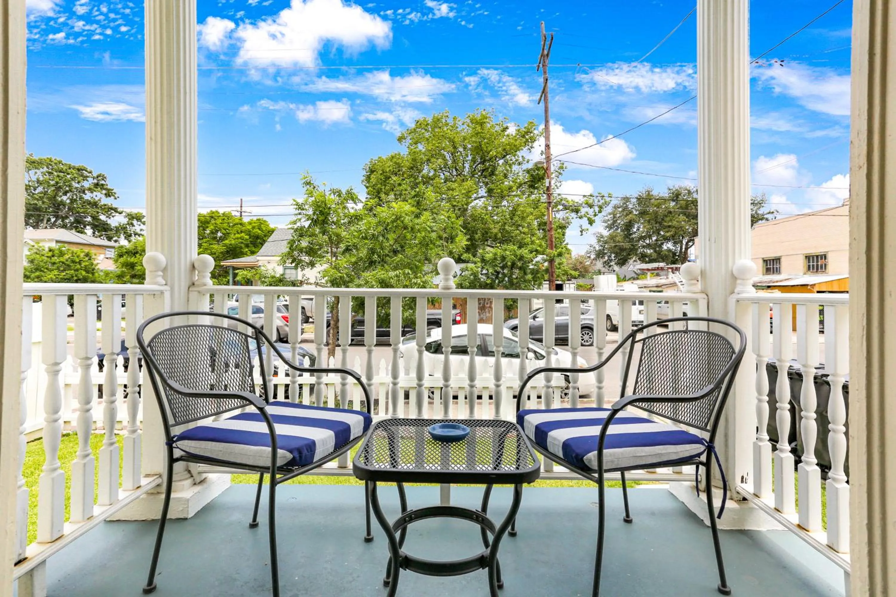 Balcony/Terrace in Uptown Spacious 4BD/3BA with Historic Charm