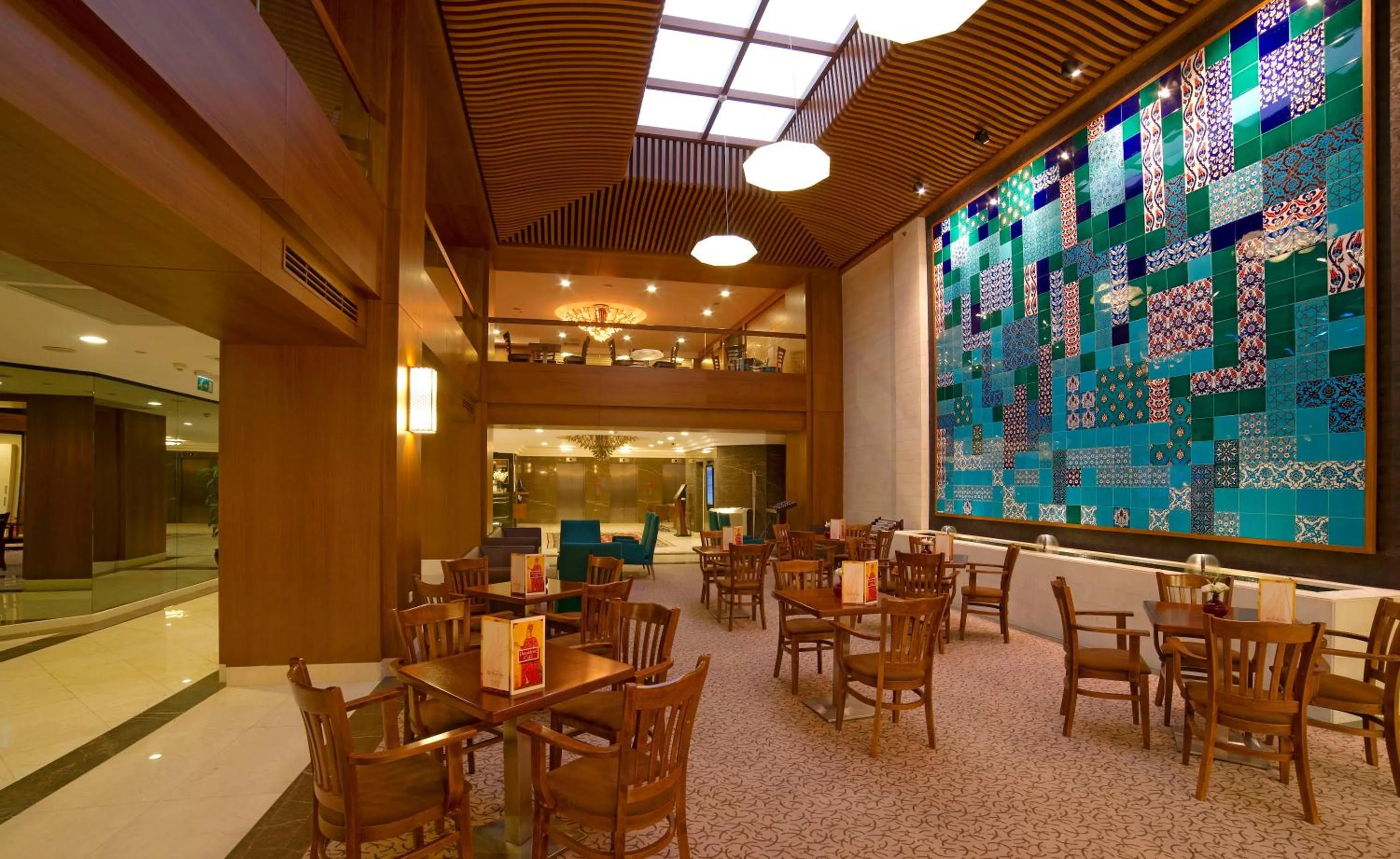 Restaurant/places to eat in Radisson Hotel President Old Town Istanbul