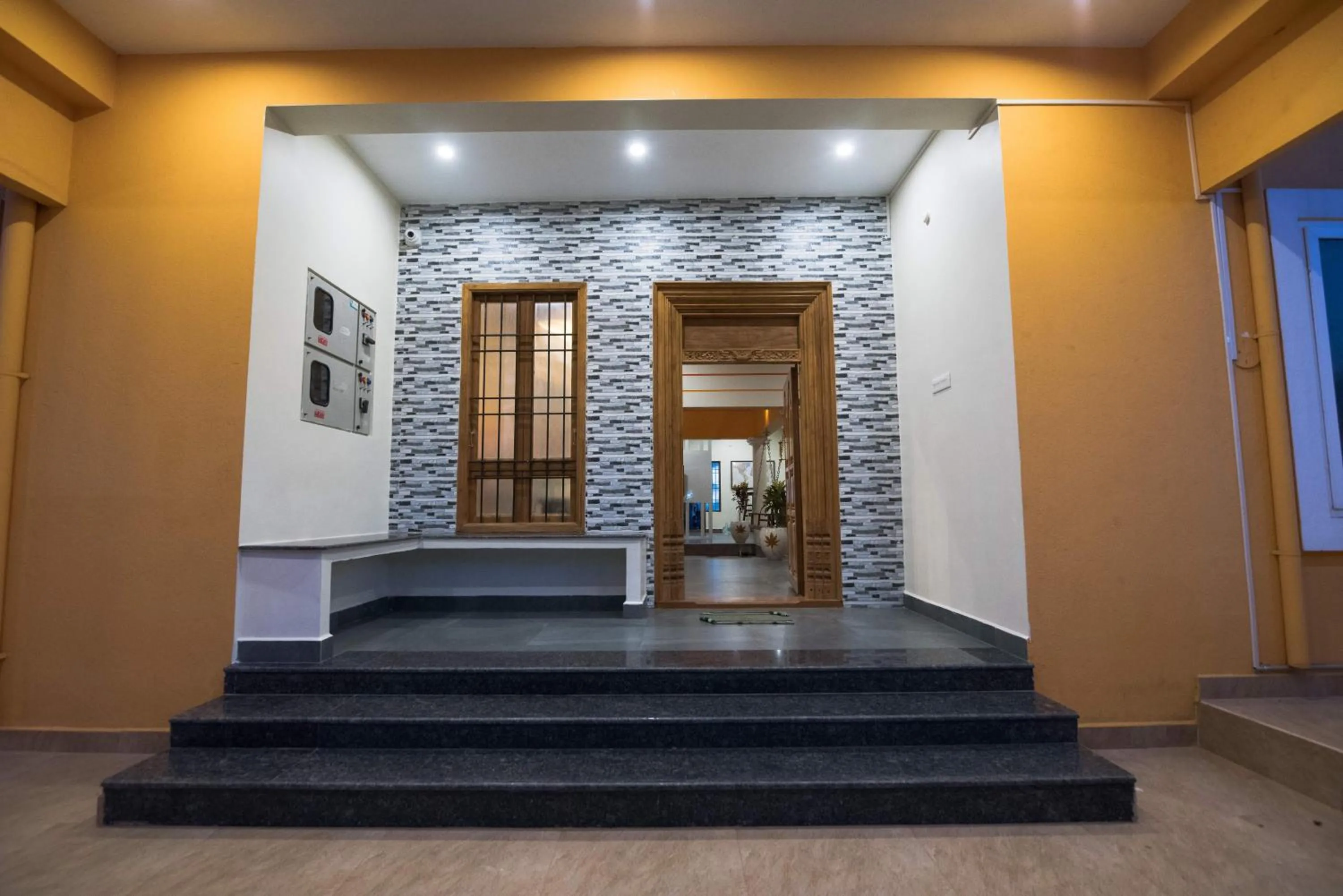 Facade/entrance in Saffron Vilva