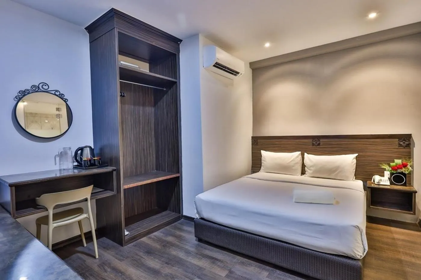 Bedroom, Bed in Q Collection Macalister formerly known as Apple Hotel Penang