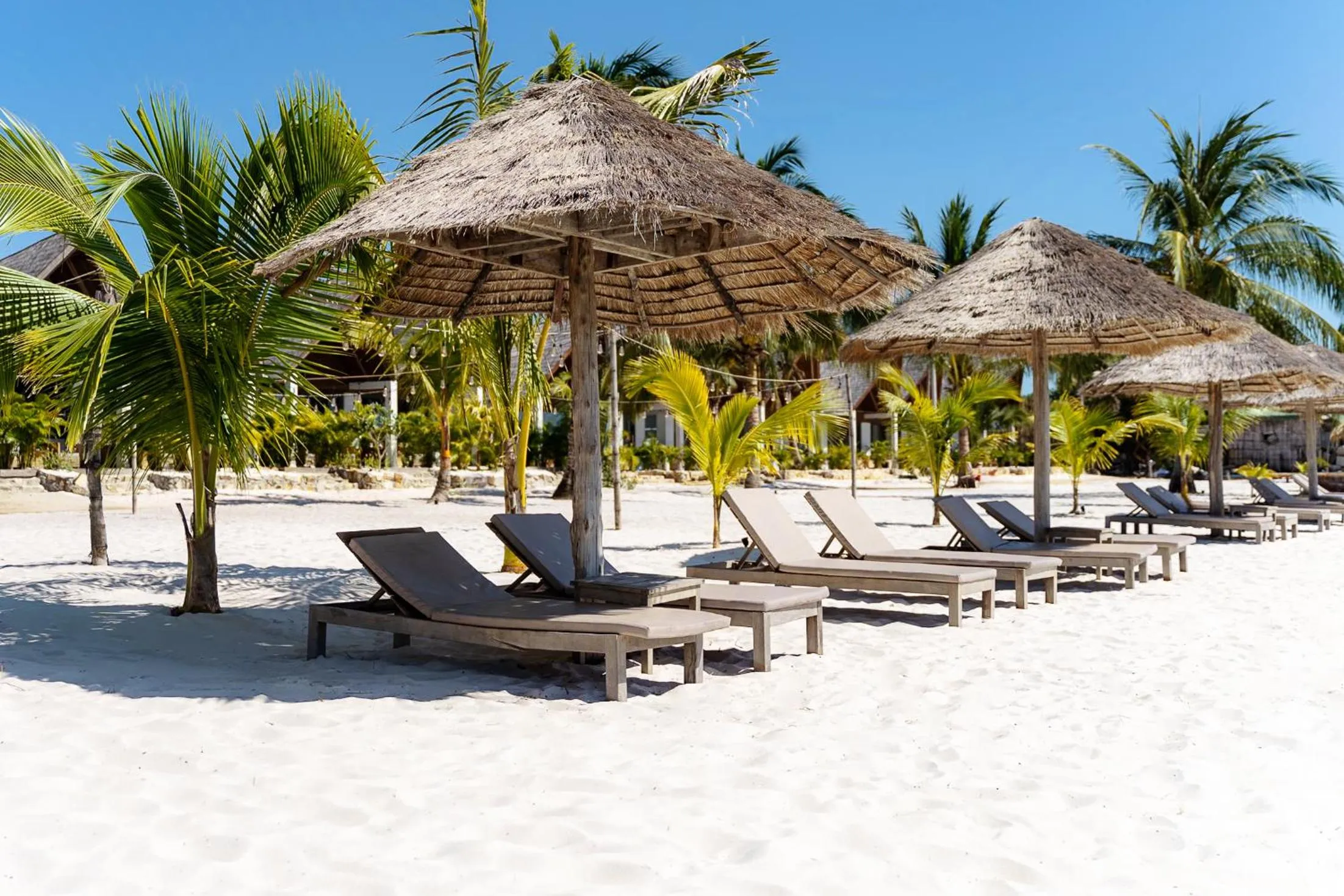 Beach in Golden Beach Resort