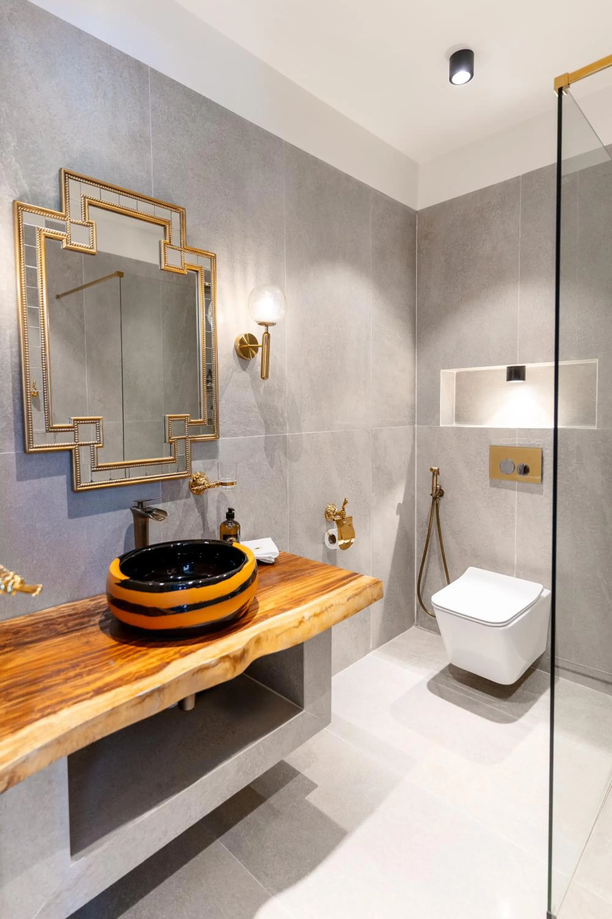 Shower in Golden Beach Resort