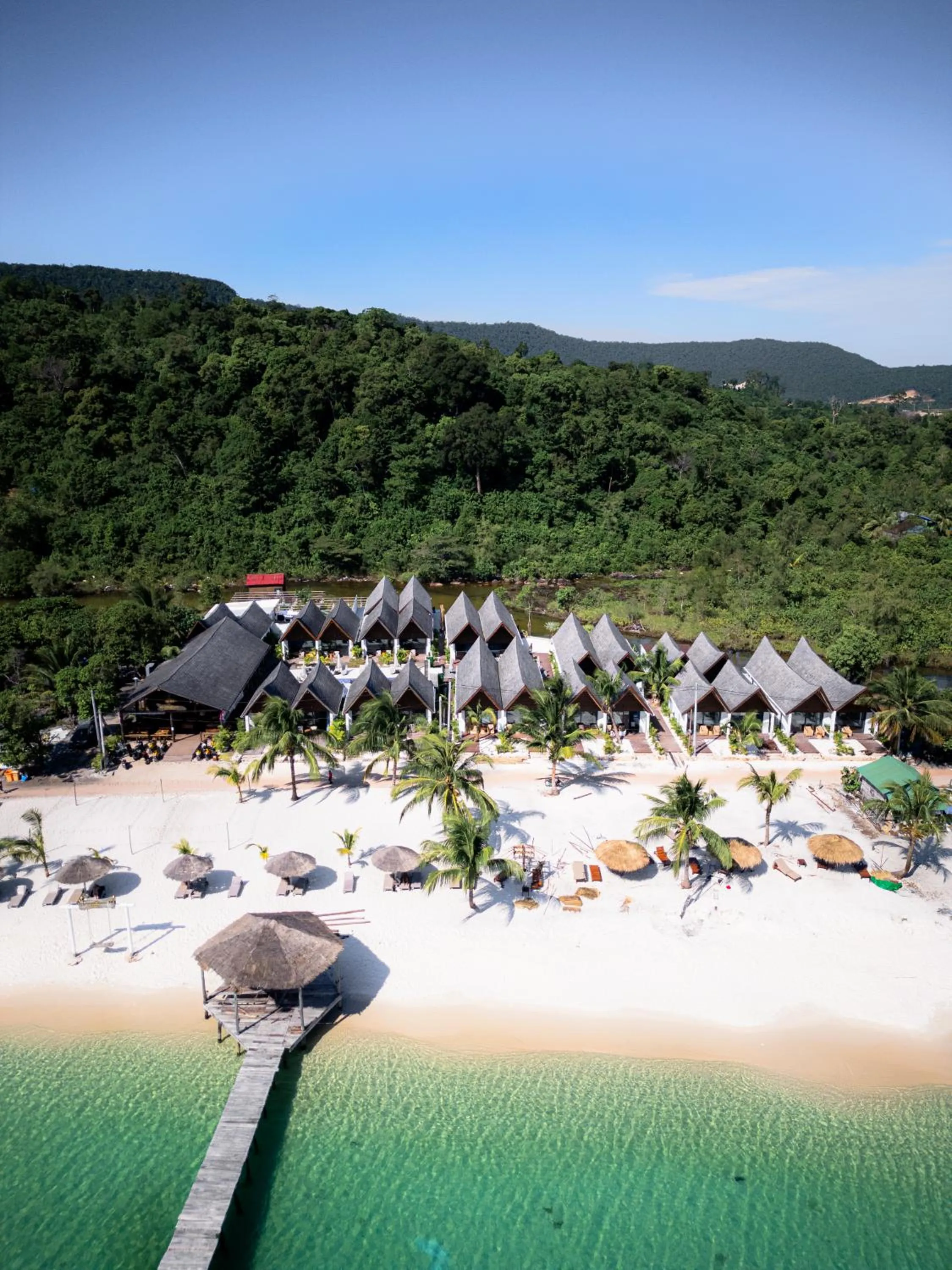 Property building in Golden Beach Resort