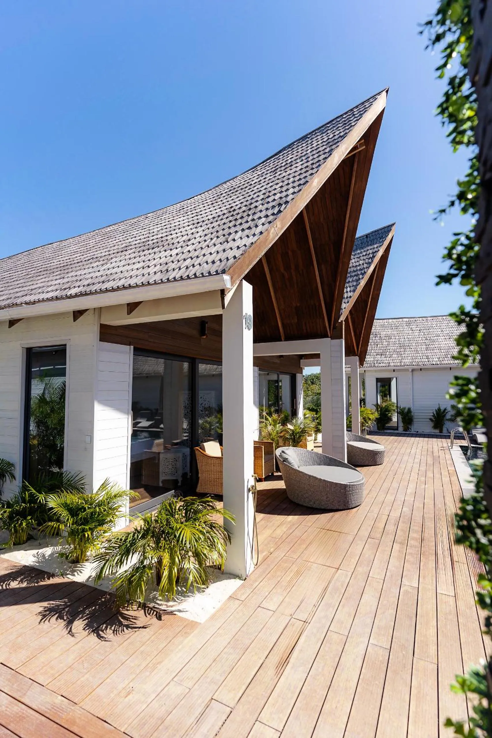 Property building in Golden Beach Resort