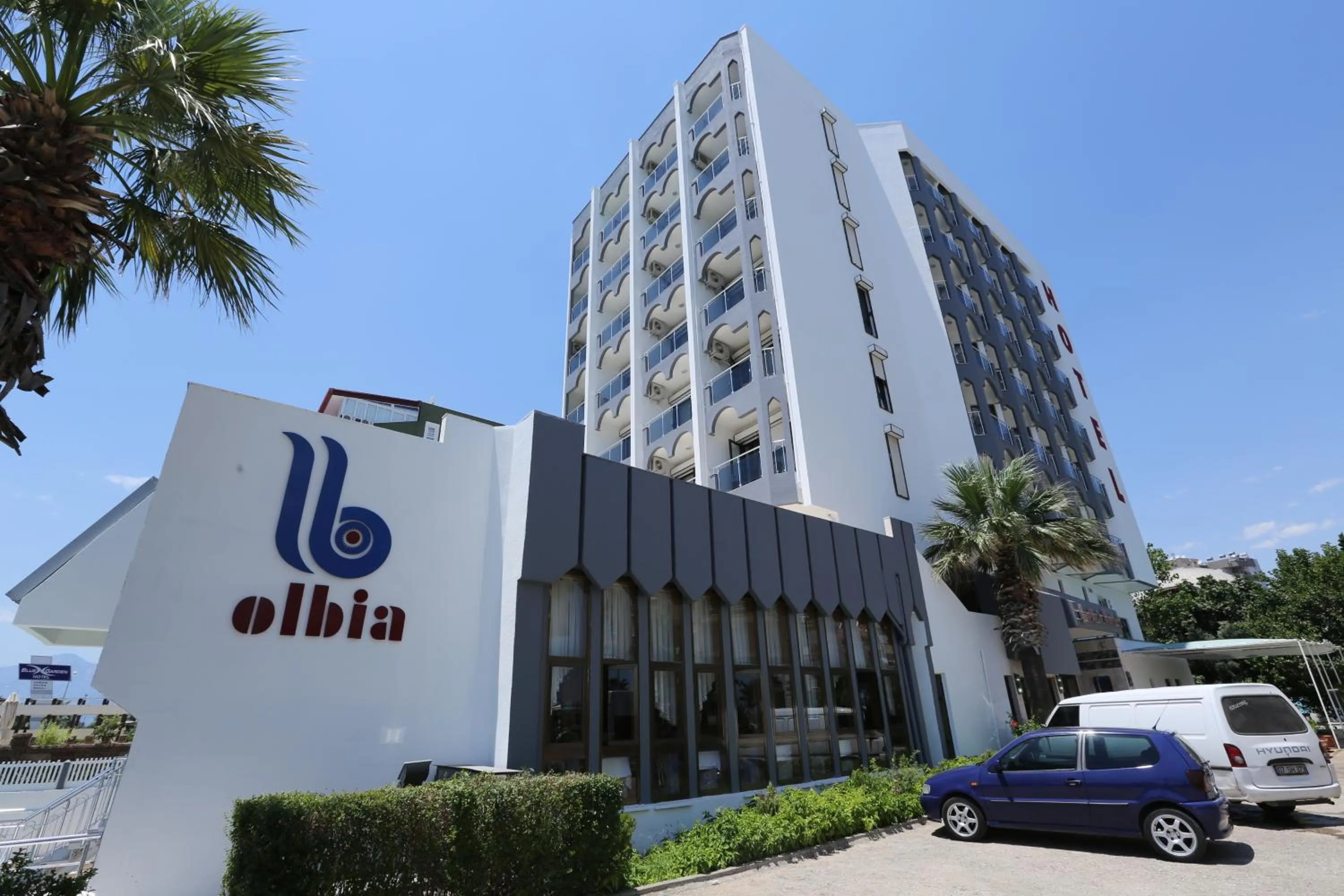 Facade/entrance in Olbia Hotel