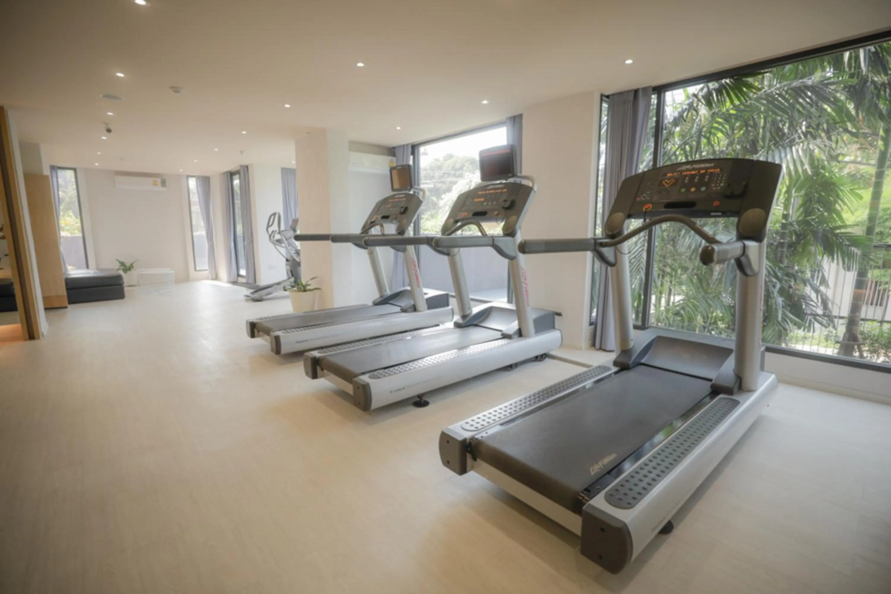 Fitness centre/facilities in Balcony Seaside Sriracha Hotel & Serviced Apartments