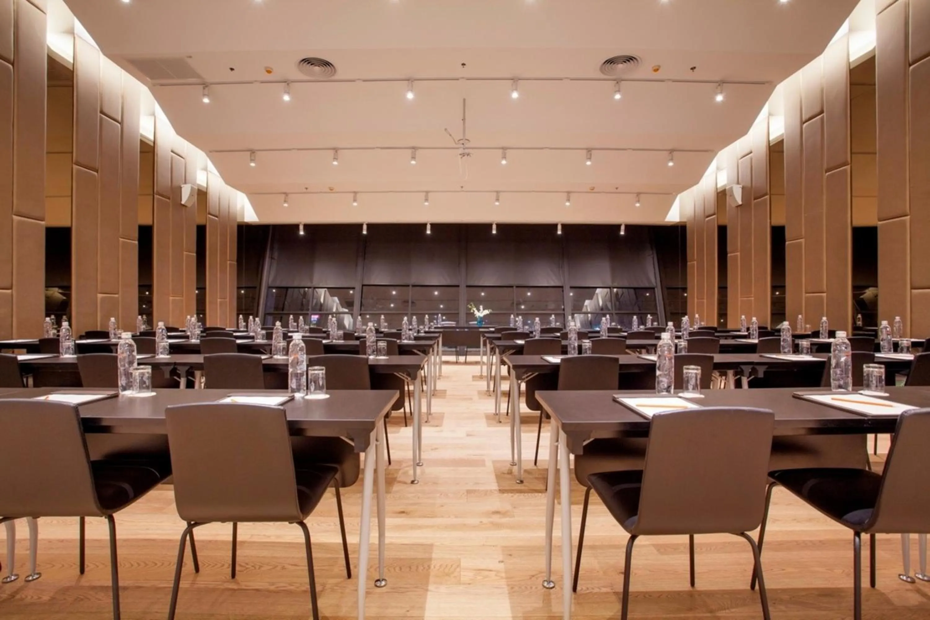 Meeting/conference room in Balcony Seaside Sriracha Hotel & Serviced Apartments