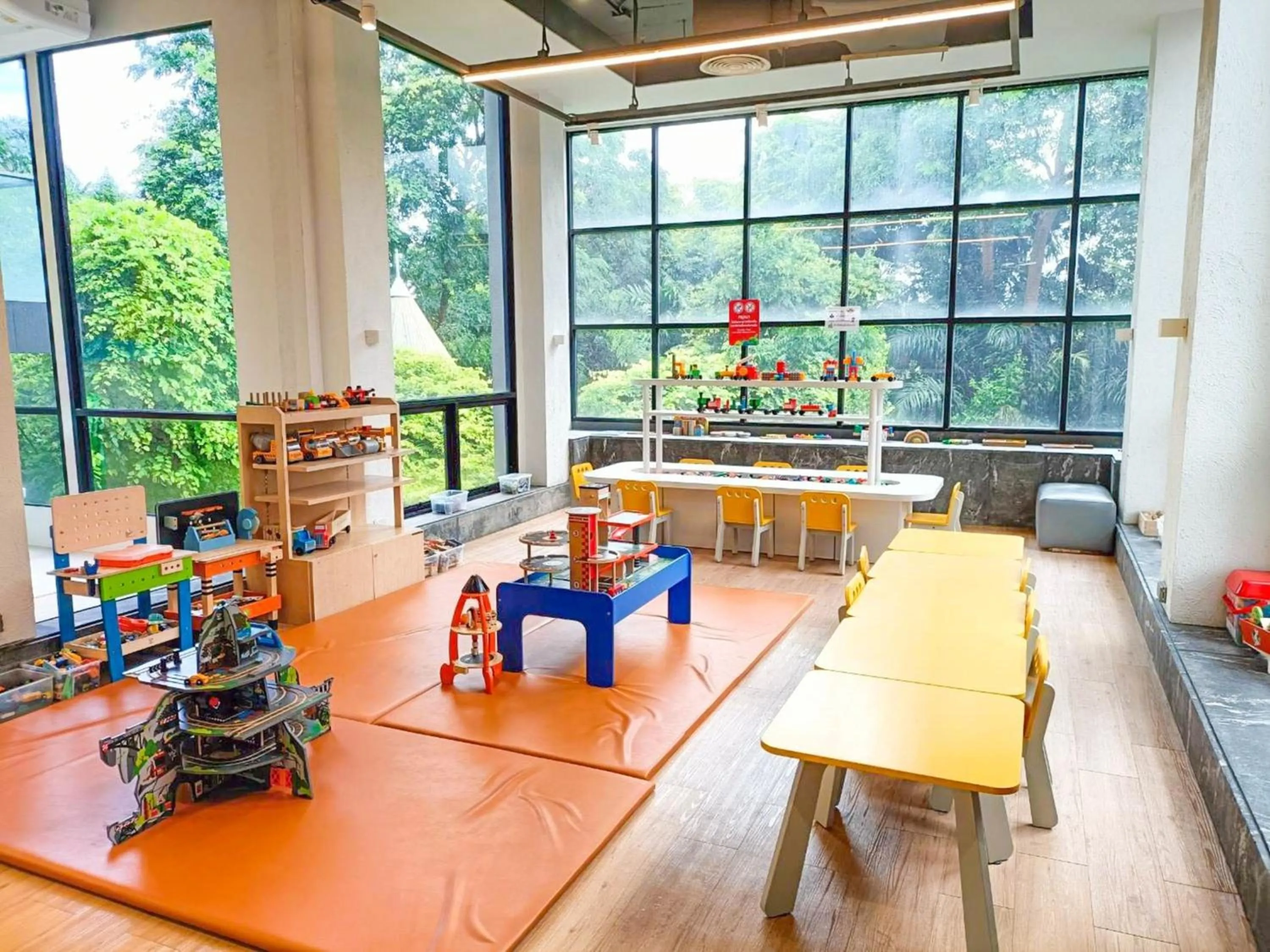 Kids's club in Balcony Seaside Sriracha Hotel & Serviced Apartments